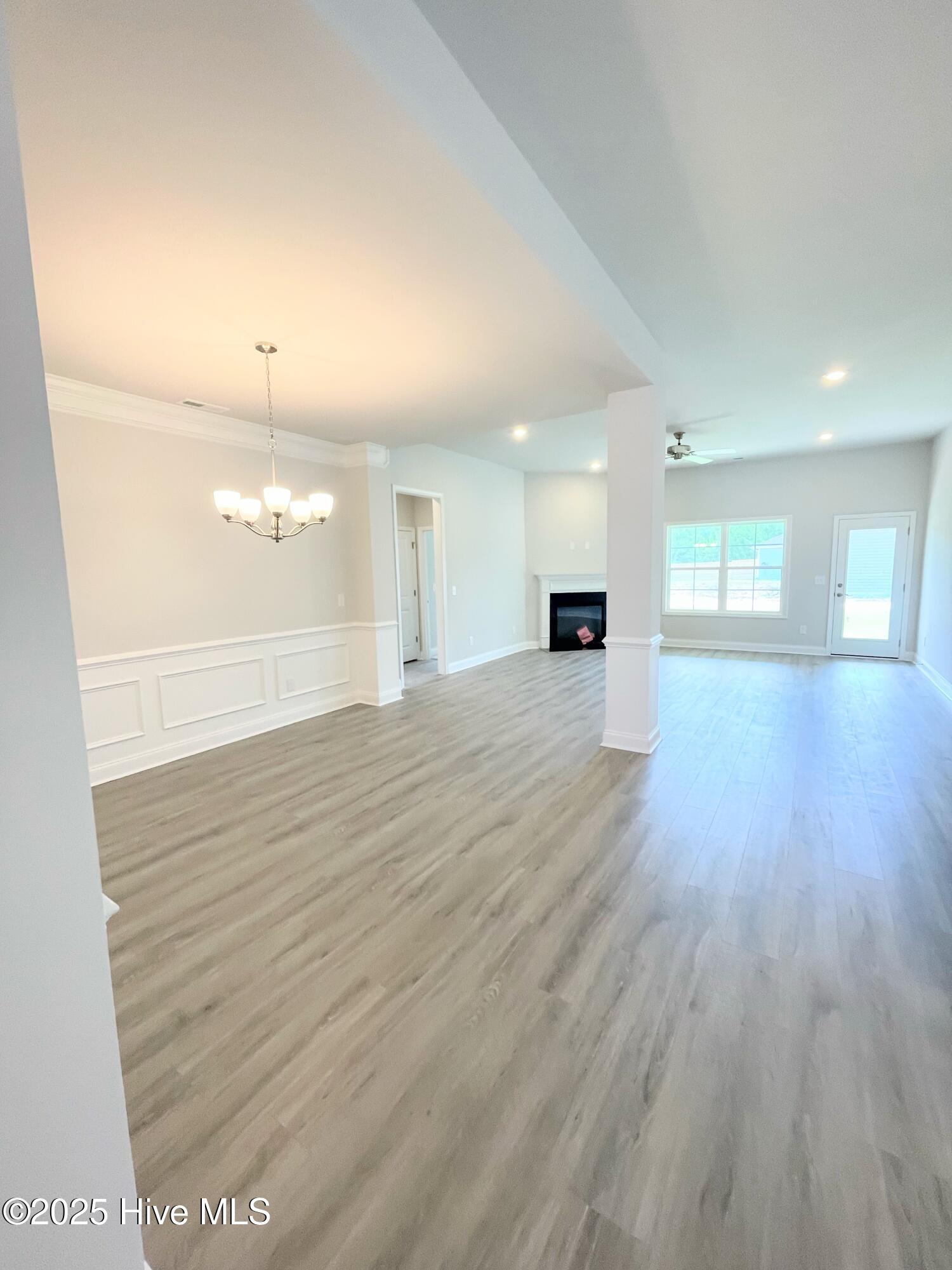 2018 Medina Spirit Street Property Photo 9