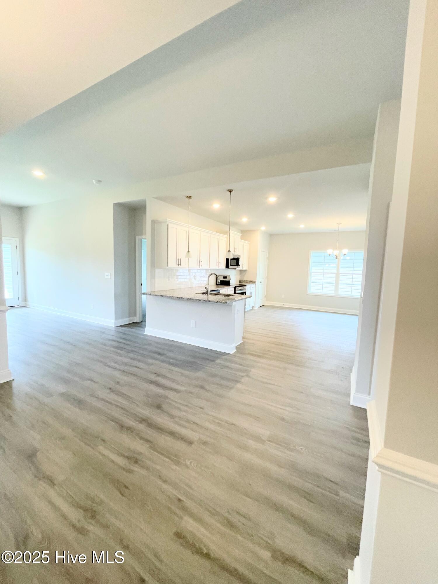 2018 Medina Spirit Street Property Photo 13