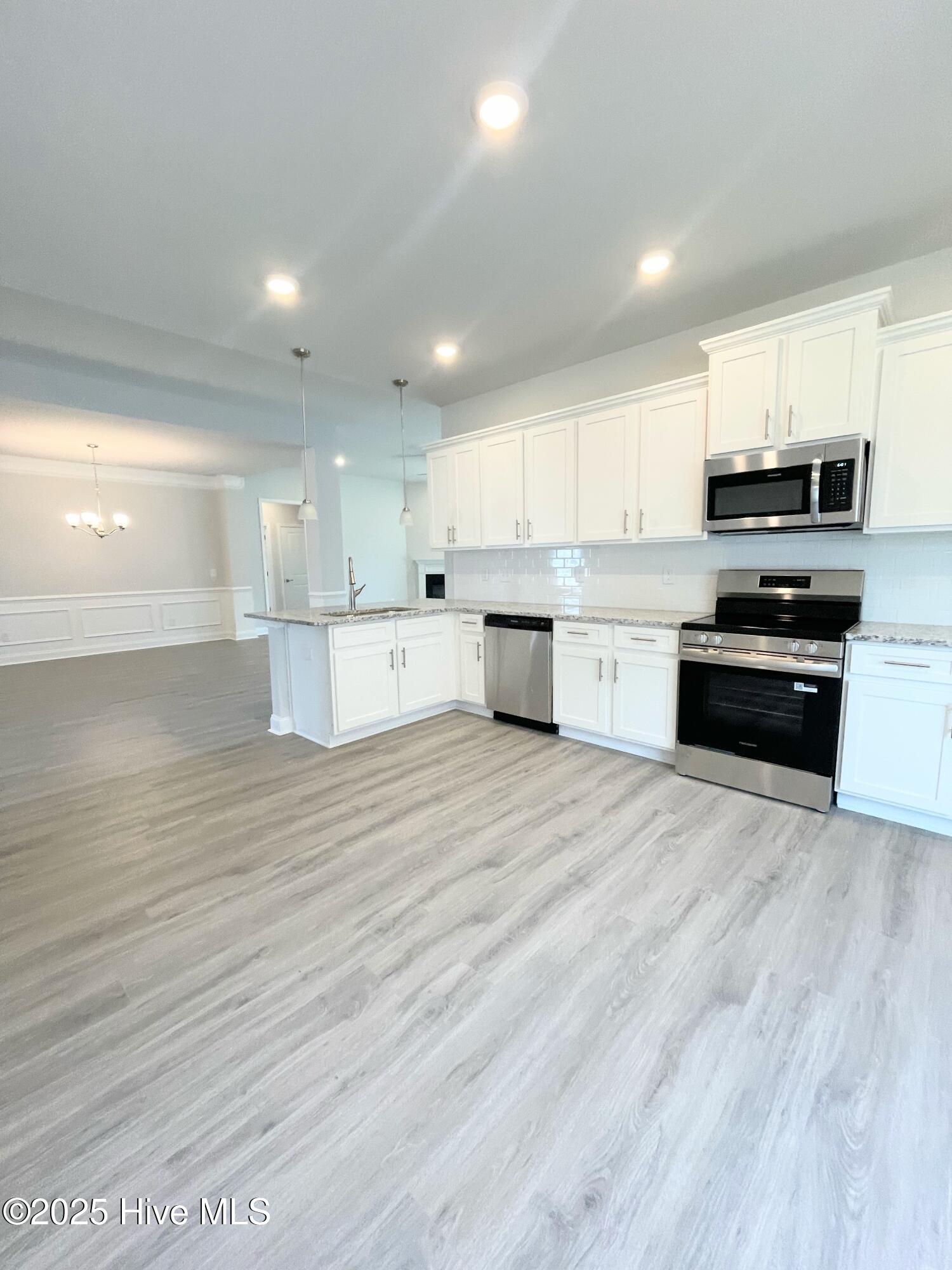 2018 Medina Spirit Street Property Photo 20