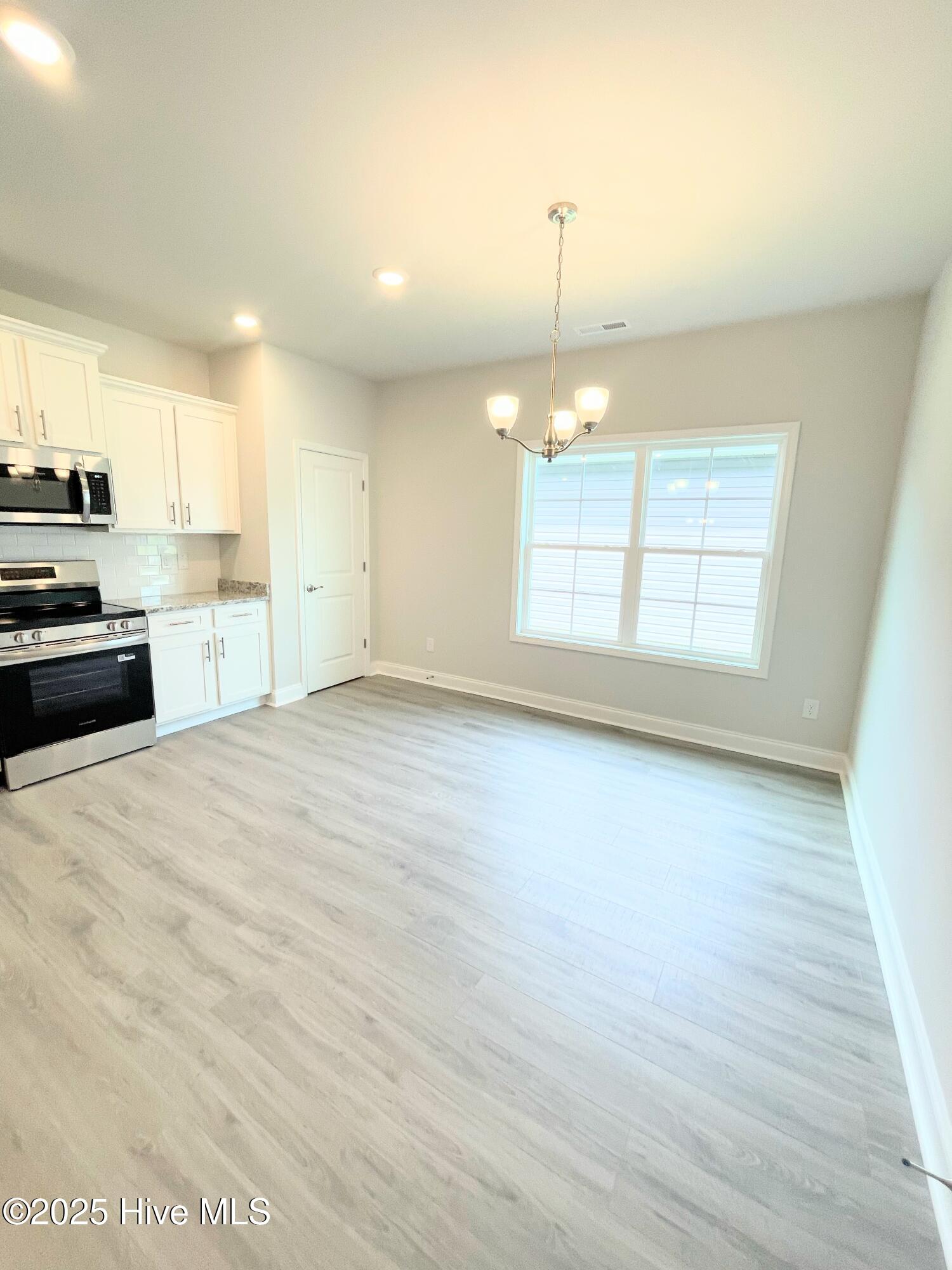 2018 Medina Spirit Street Property Photo 22
