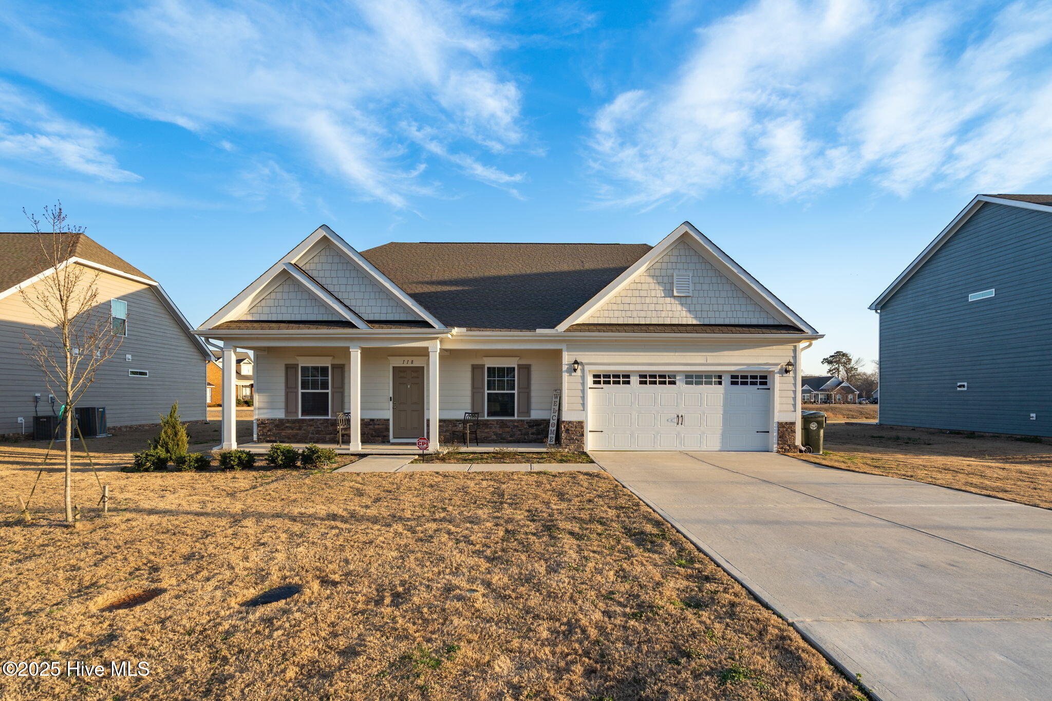 118 Masters Way Property Photo