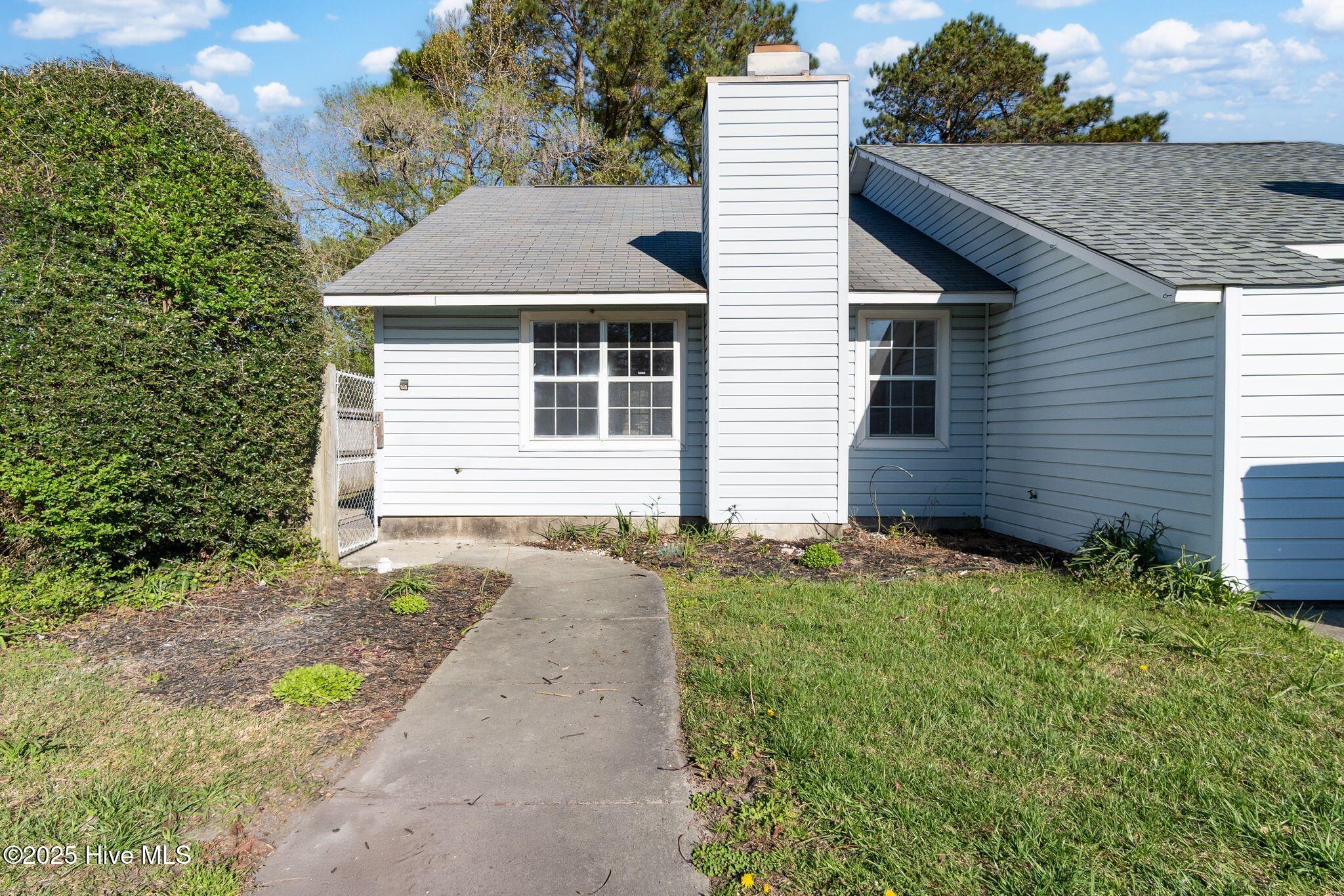 148 Witten Circle C Property Photo