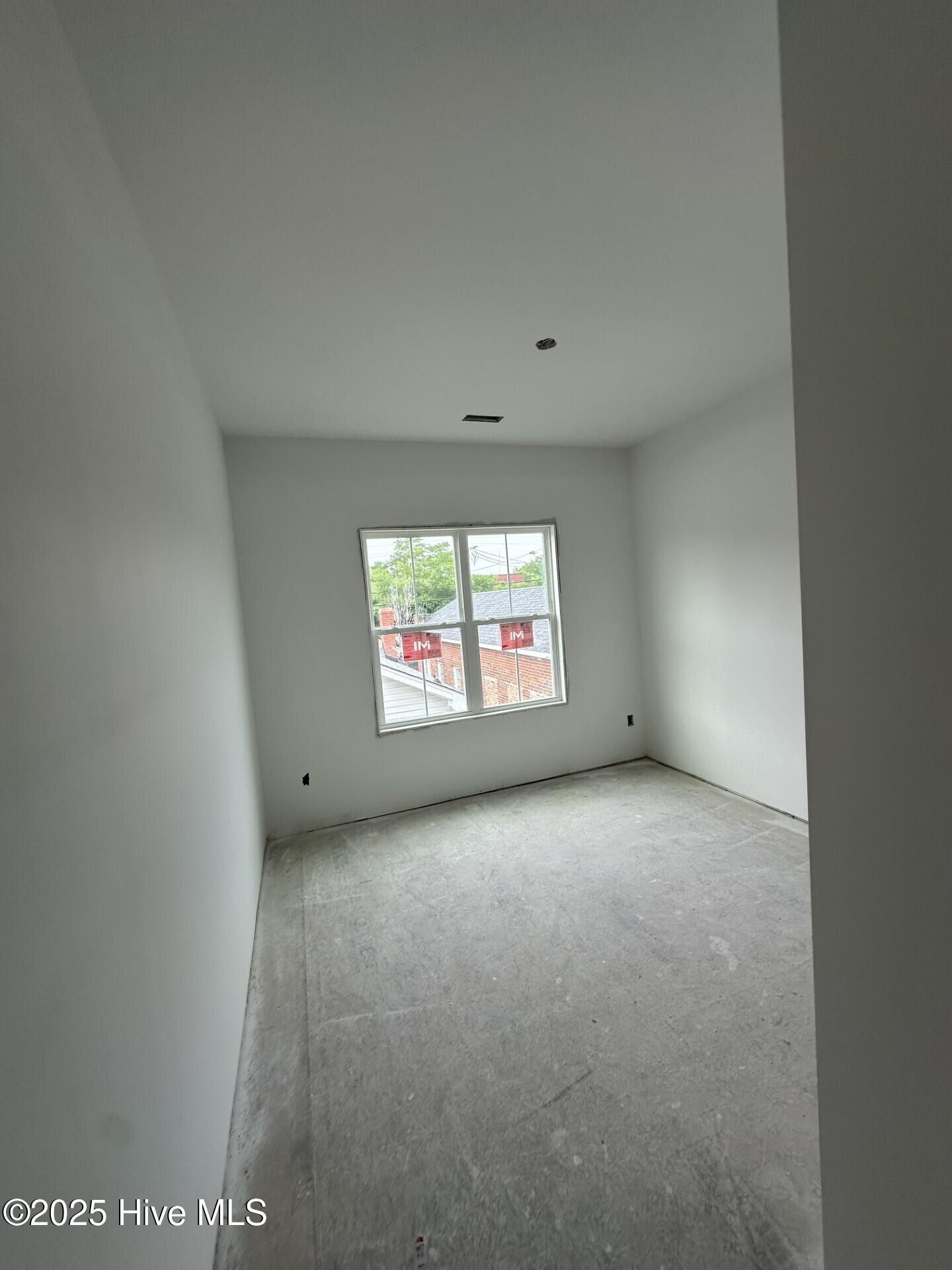 416 N 5th Avenue 1 Property Photo 15