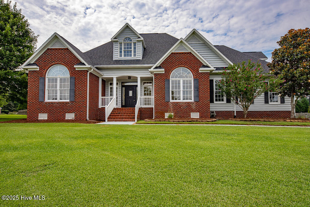 112 Pebblebrook Drive Property Photo