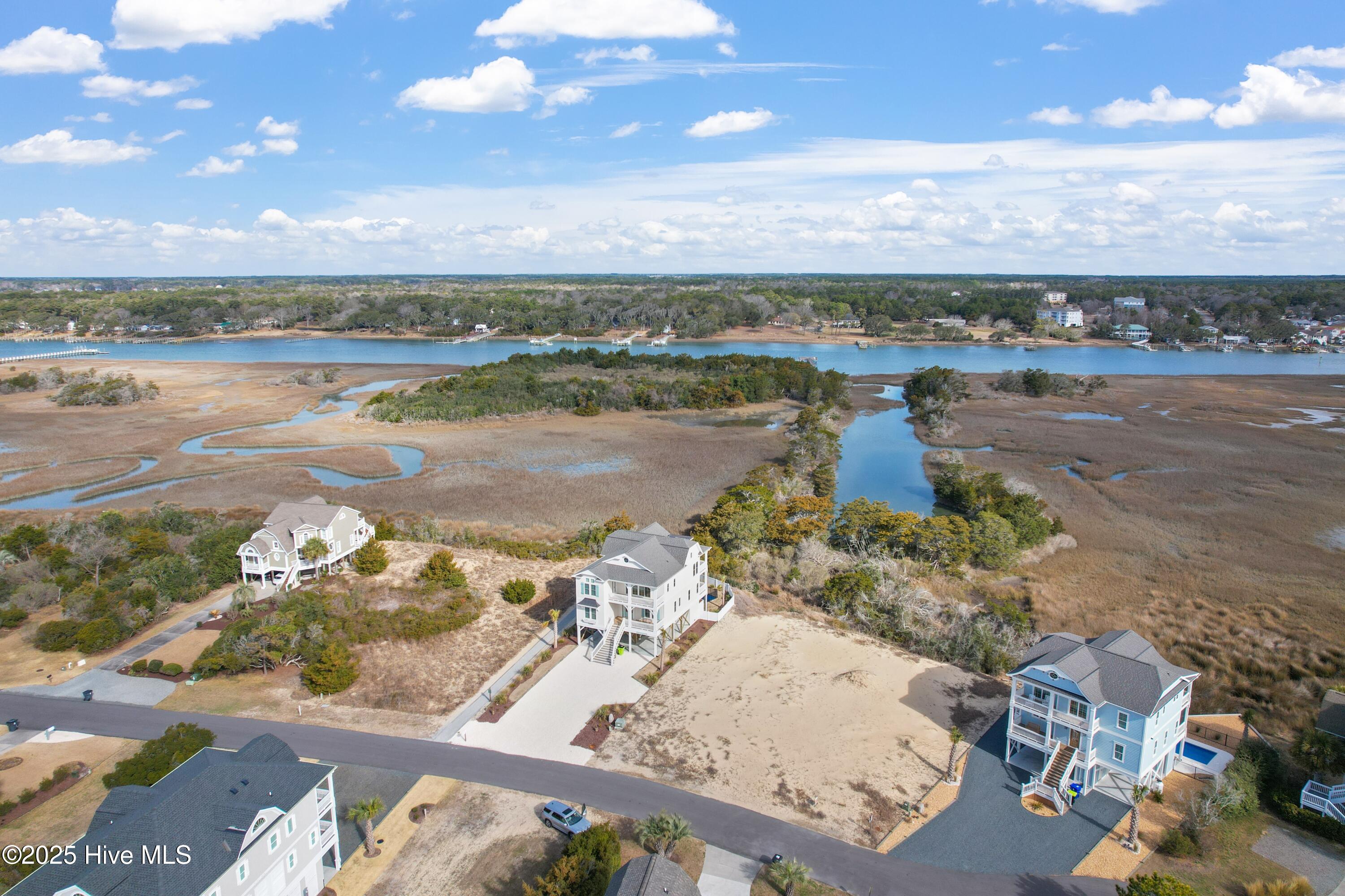 1037 Tide Ridge Drive Property Photo 6