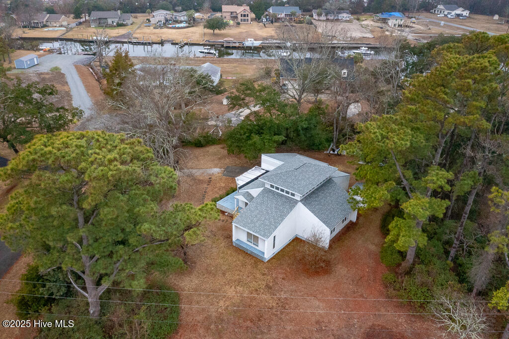 102 Grey Lane Property Photo