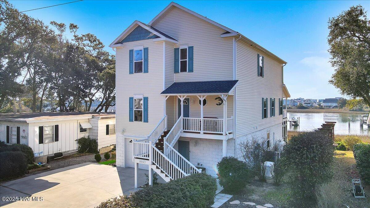 2840 Sea Vista Drive Property Photo 1