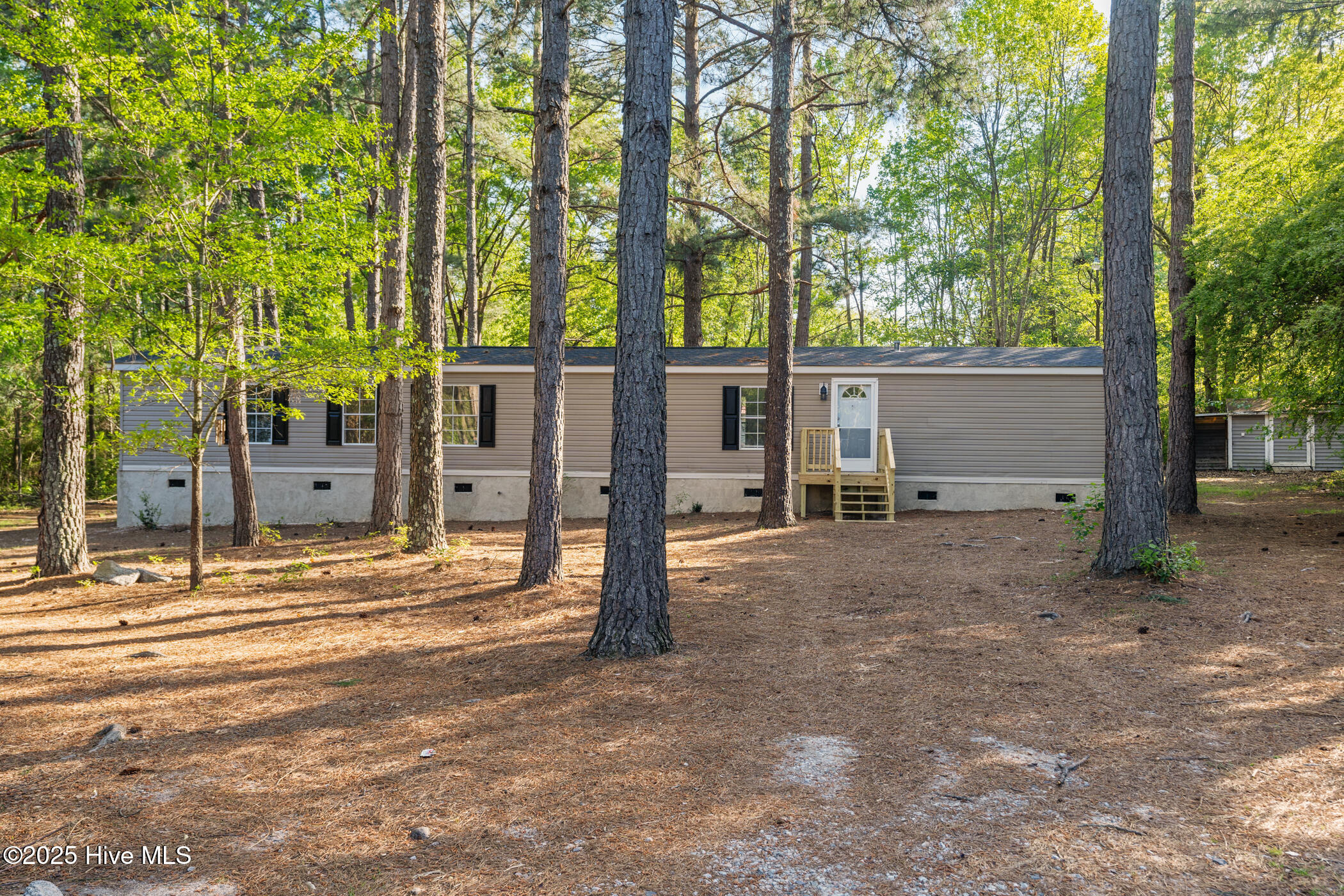 111 Meadow Lane Property Photo