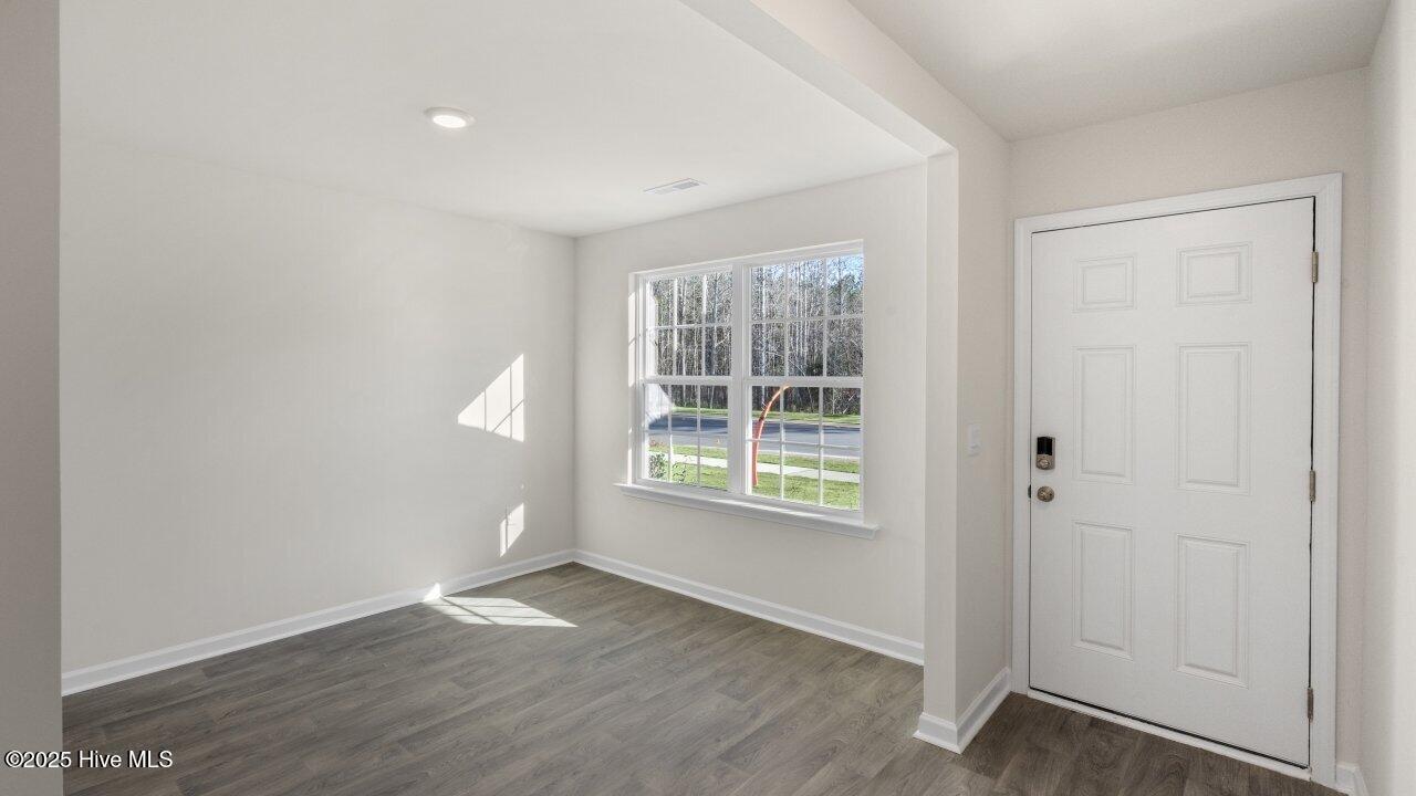 413 Citron Street Property Photo 2