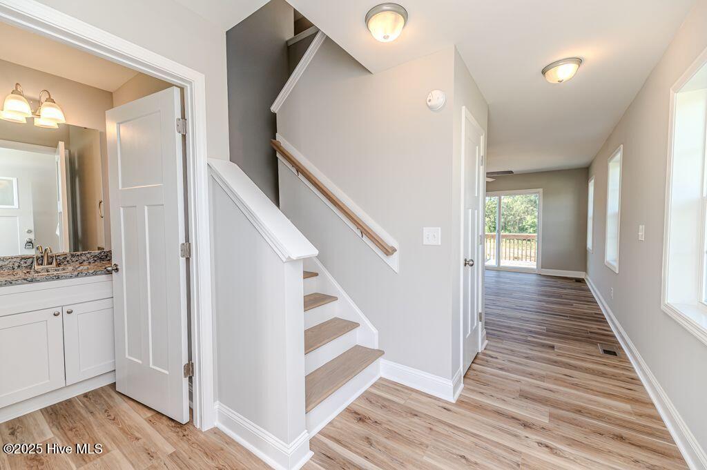 932 Allstar Avenue Property Photo 5