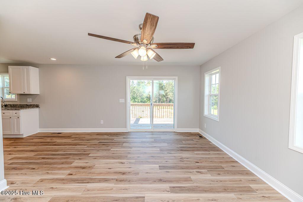 932 Allstar Avenue Property Photo 8