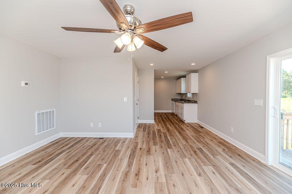 932 Allstar Avenue Property Photo 9