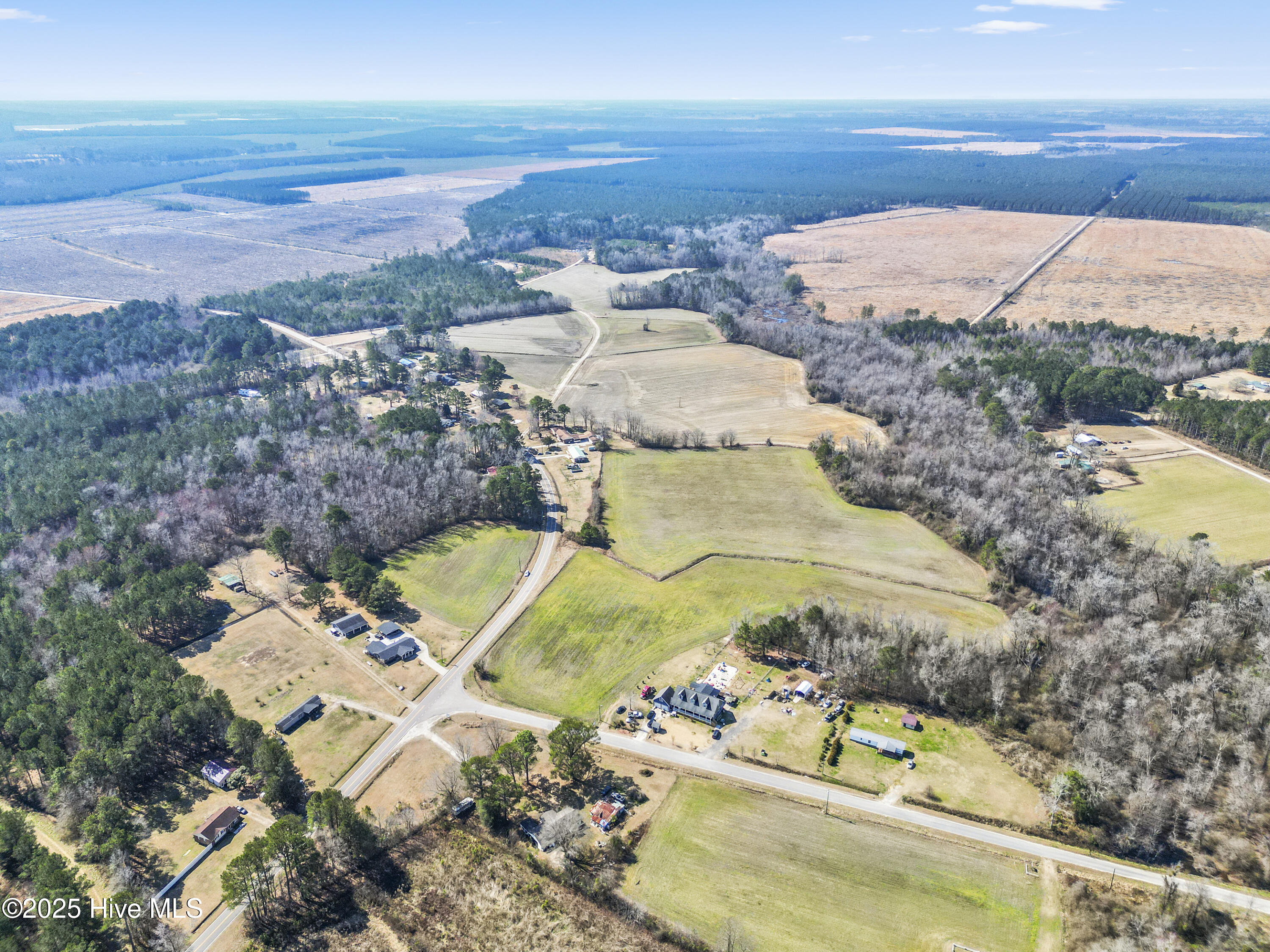24ac Bay Road Property Photo 2