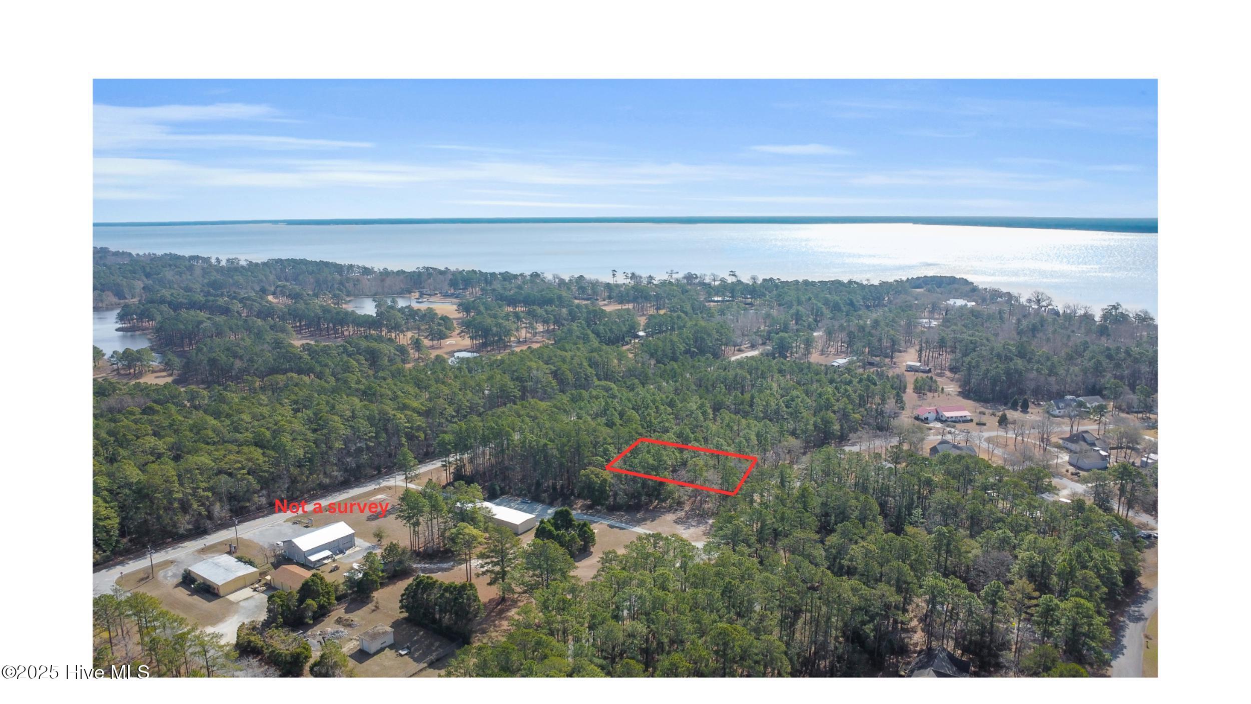 401 Hardison Drive Property Photo 15