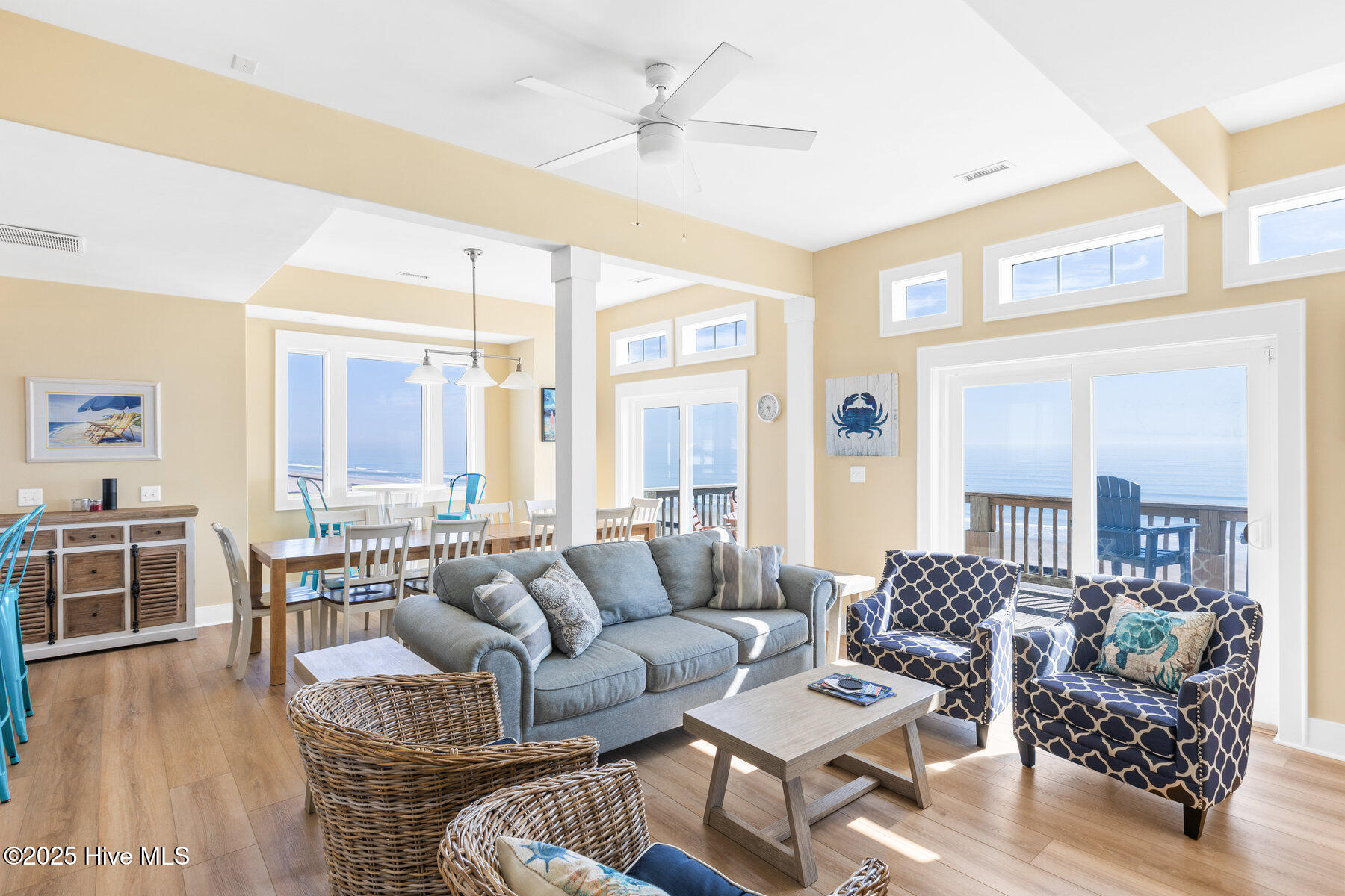 2322 S Shore Drive Property Photo 3