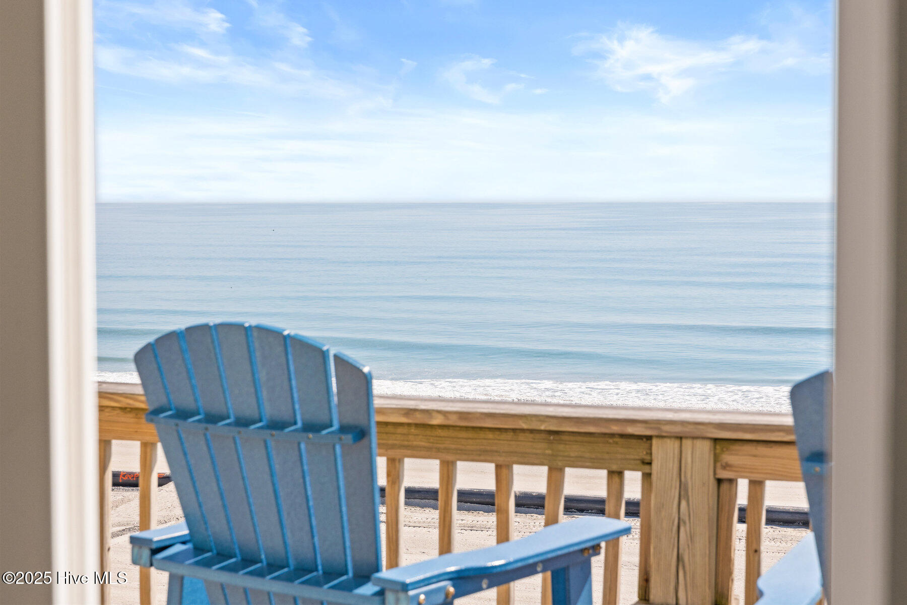 2322 S Shore Drive Property Photo 4