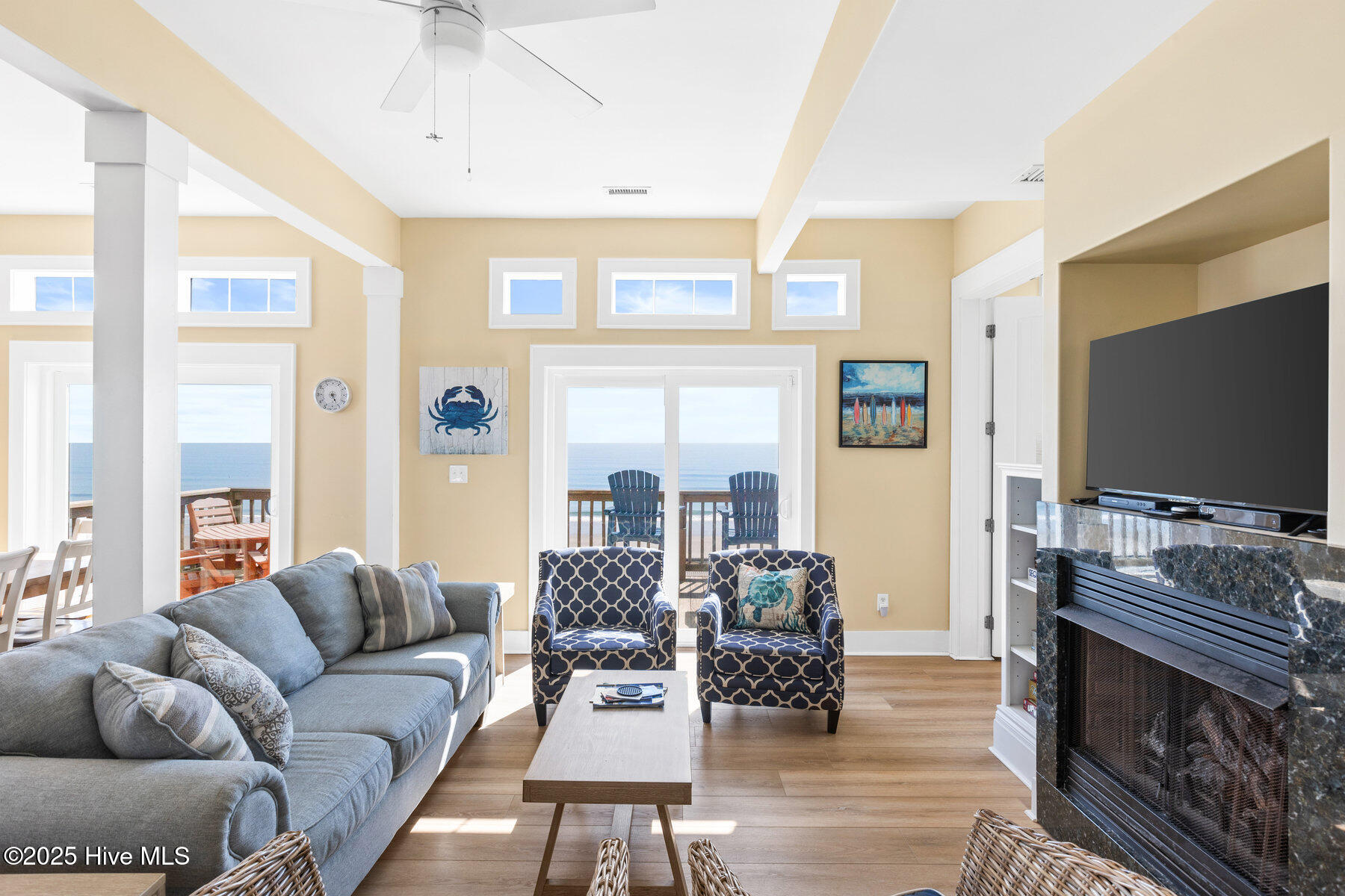 2322 S Shore Drive Property Photo 5