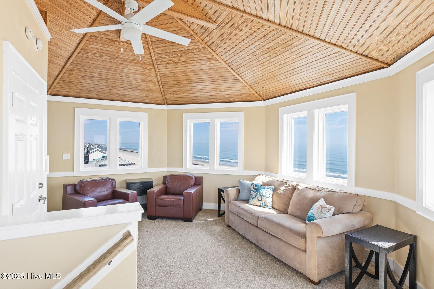 2322 S Shore Drive Property Photo 25