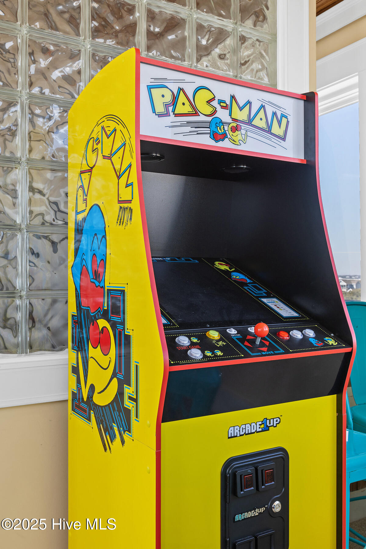 2322 S Shore Drive Property Photo 28