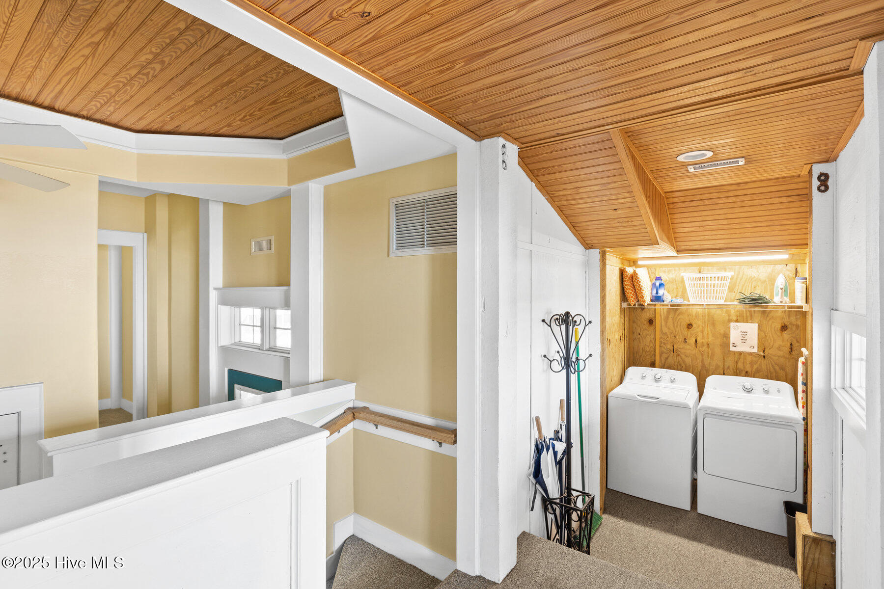 2322 S Shore Drive Property Photo 48