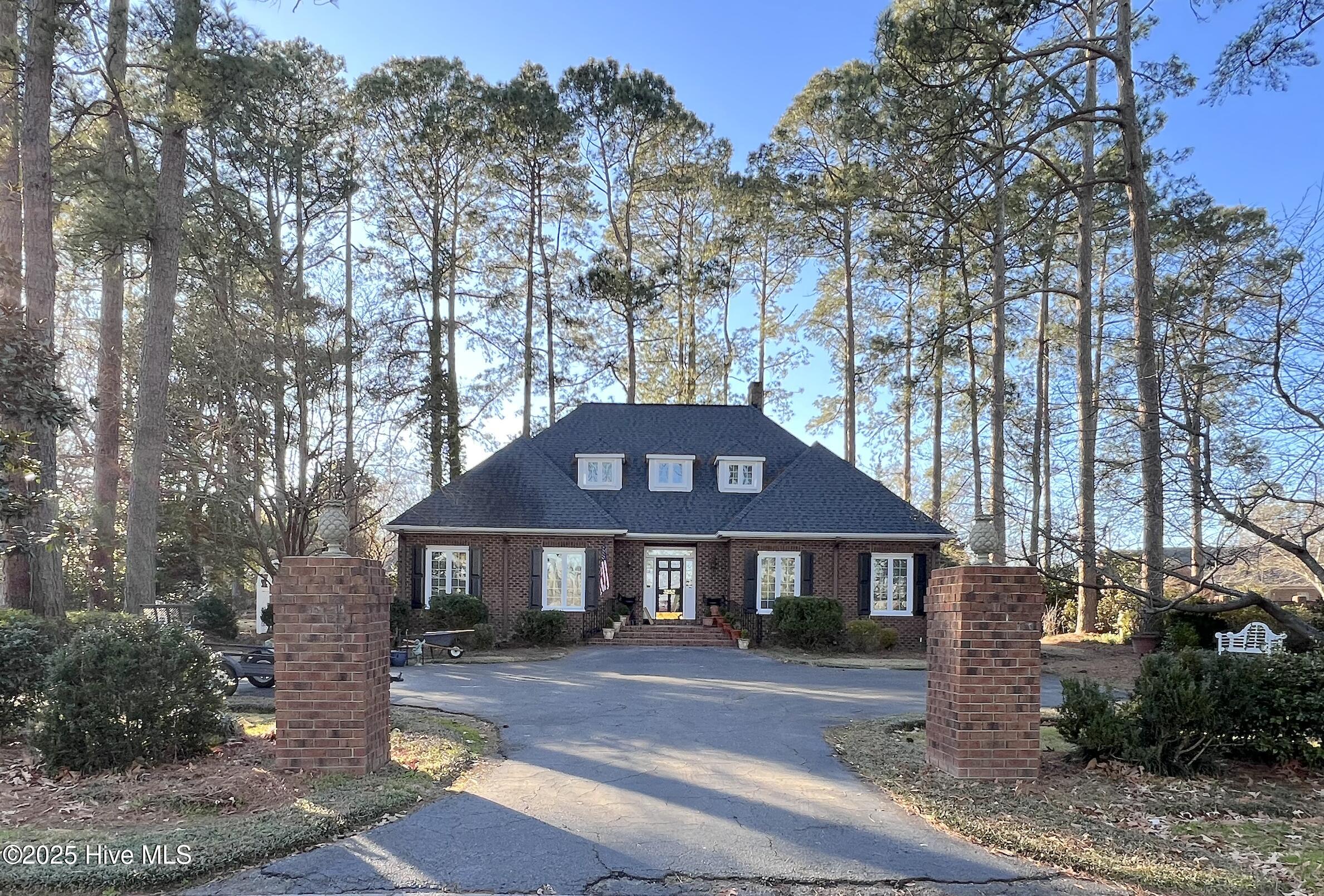 3252 Circle Drive Property Photo