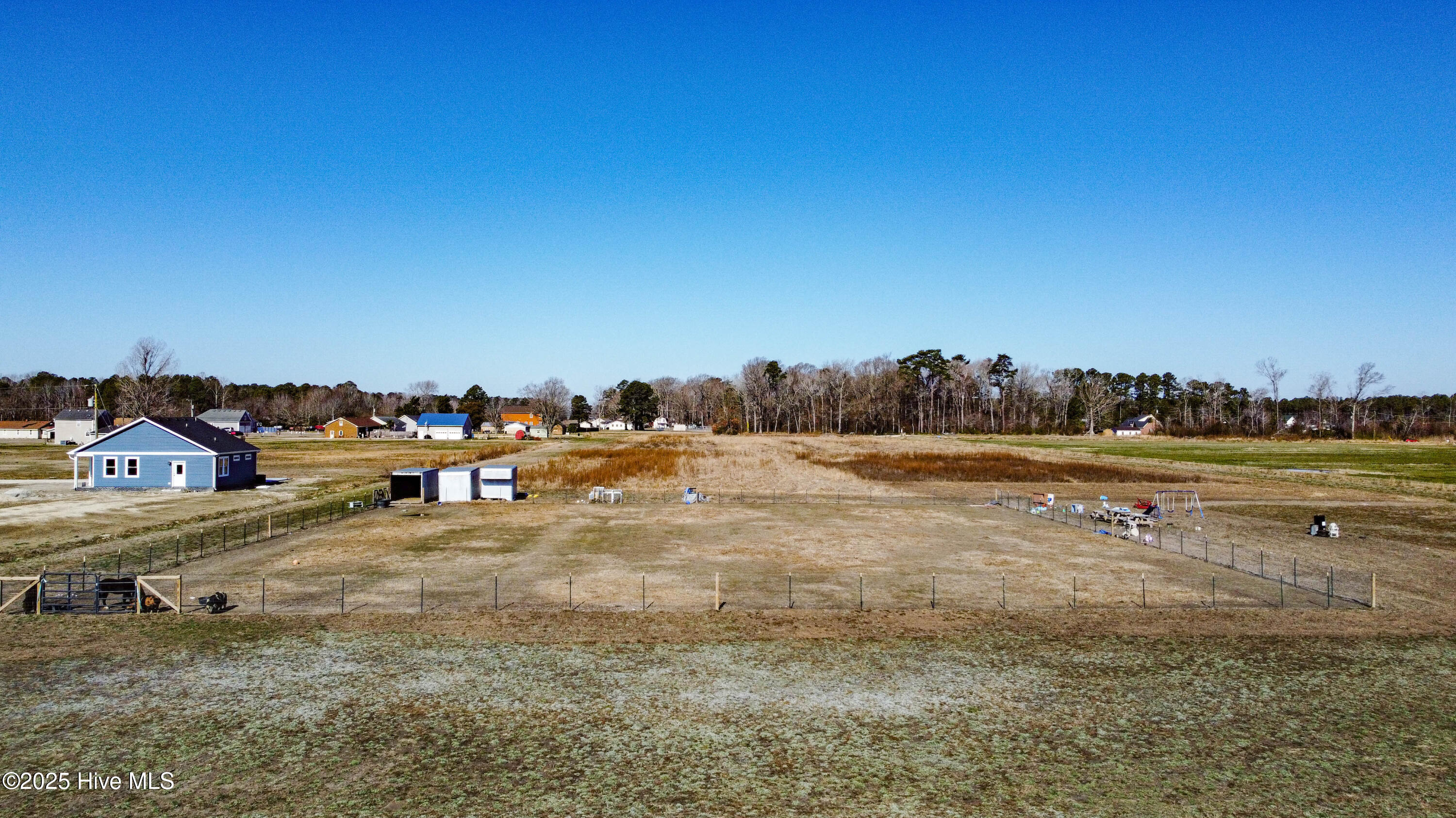 200 Country Club Road Property Photo 2