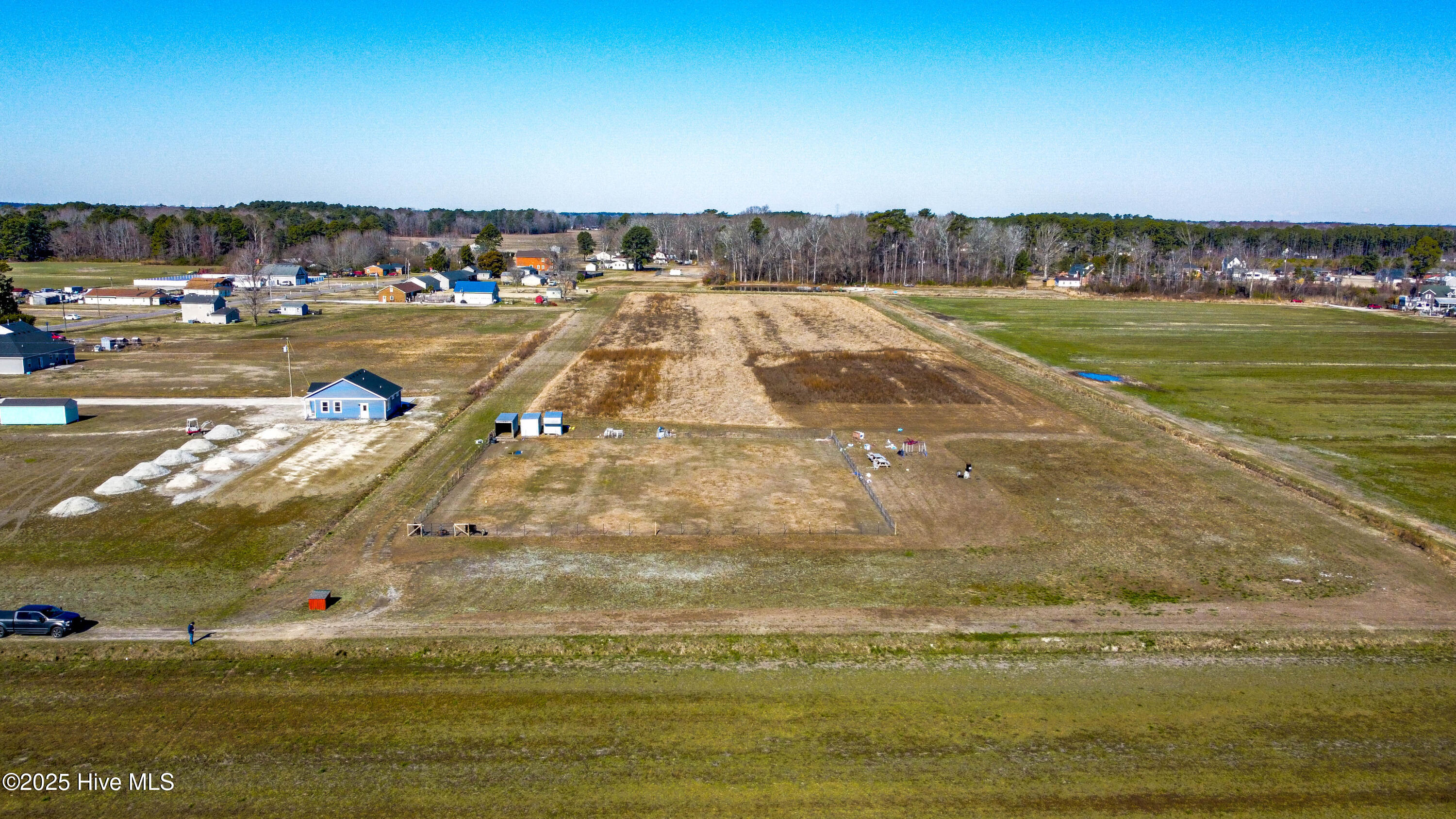 200 Country Club Road Property Photo 3
