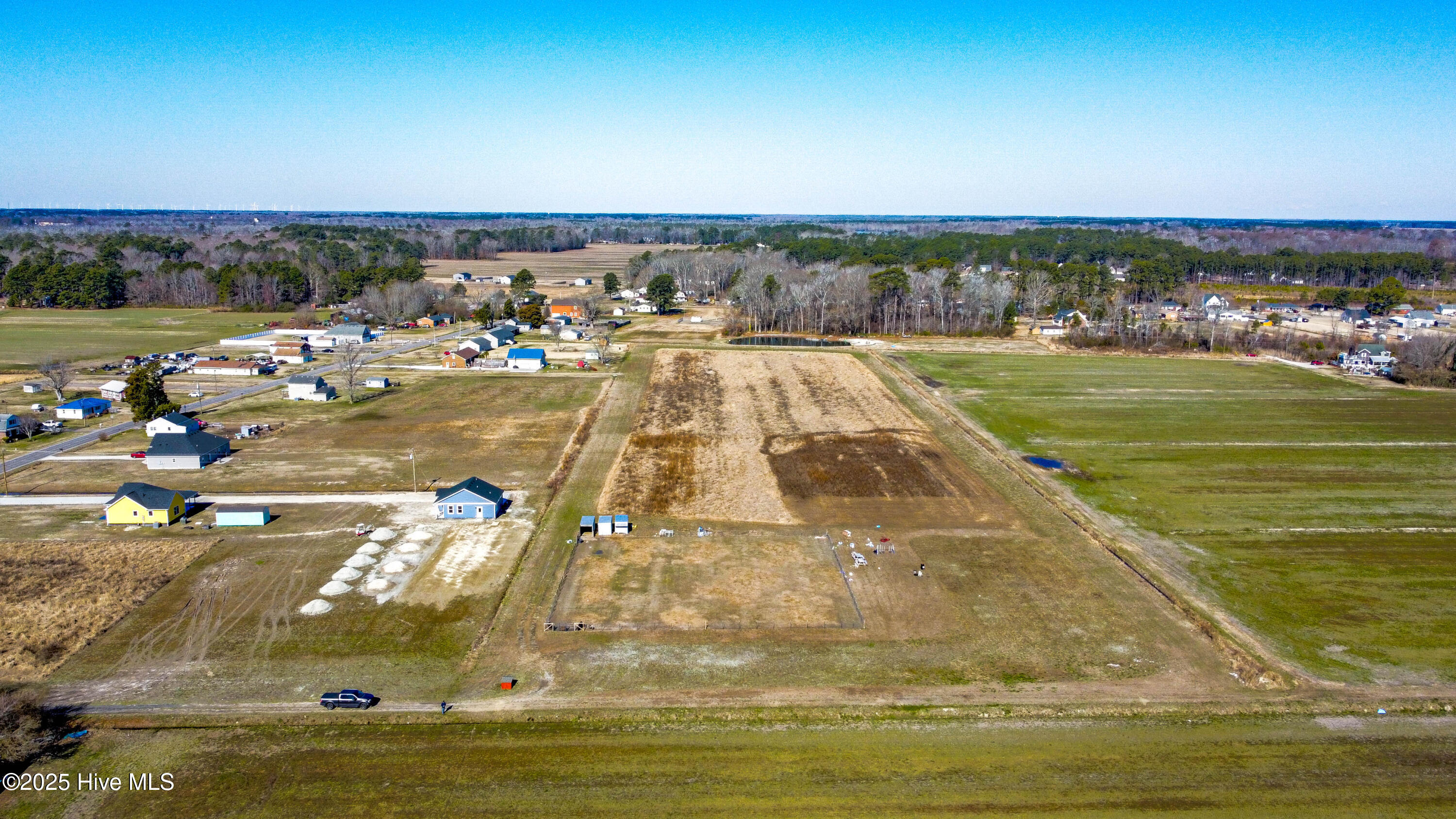 200 Country Club Road Property Photo 4