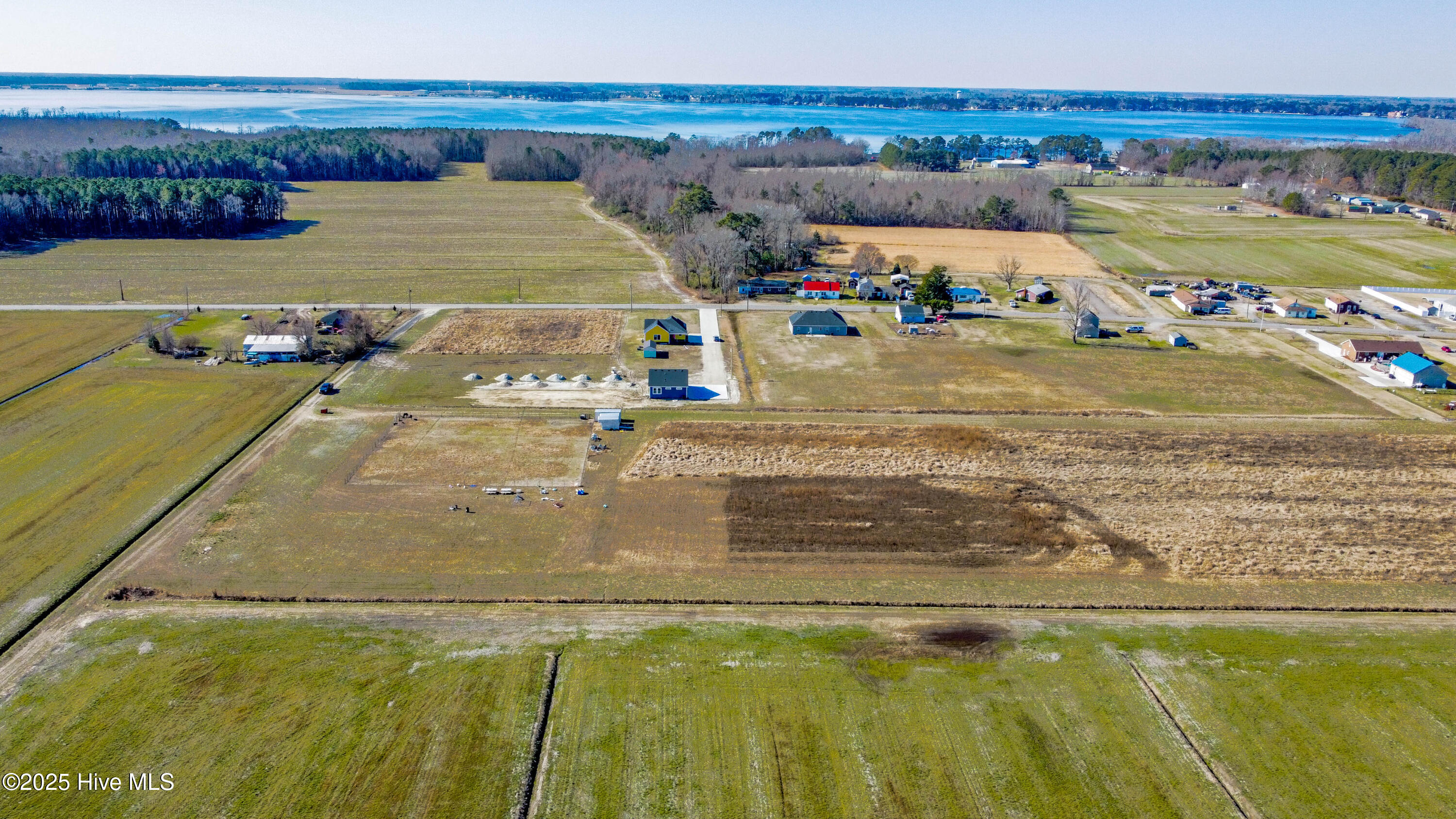 200 Country Club Road Property Photo 7