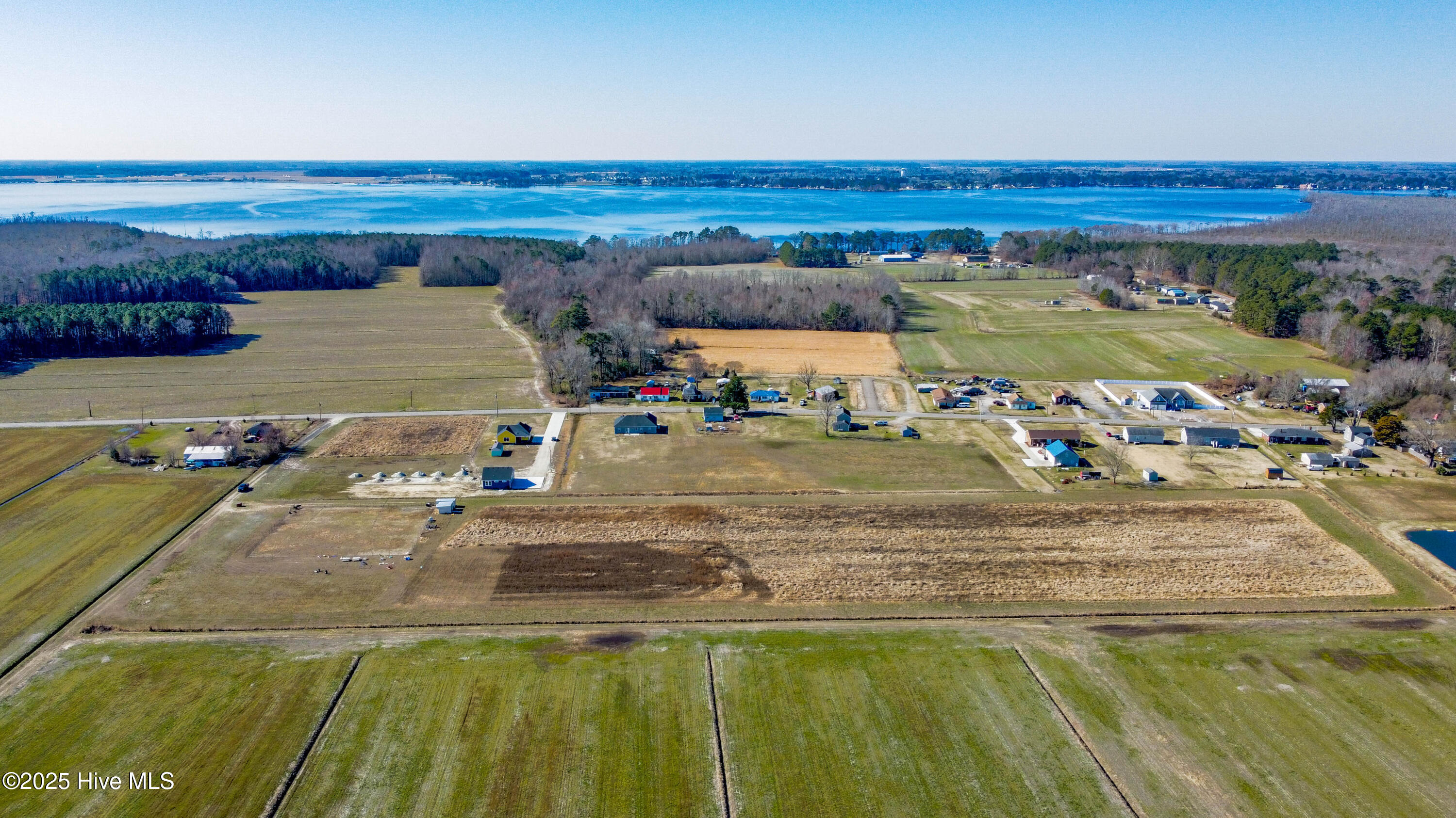 200 Country Club Road Property Photo 8