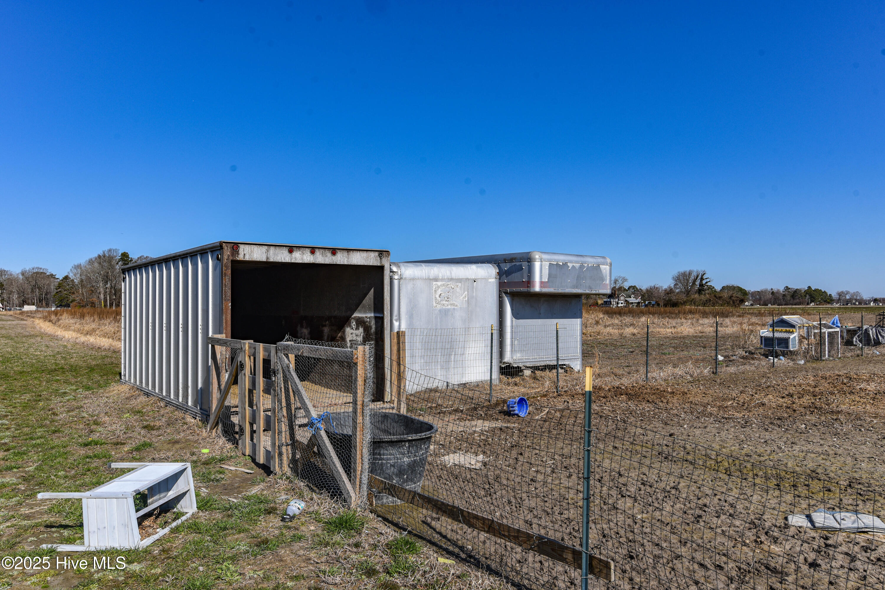 200 Country Club Road Property Photo 18