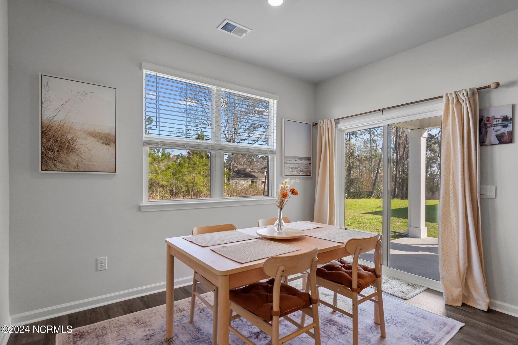 1561 Pleasant Hollow Court Property Photo 6