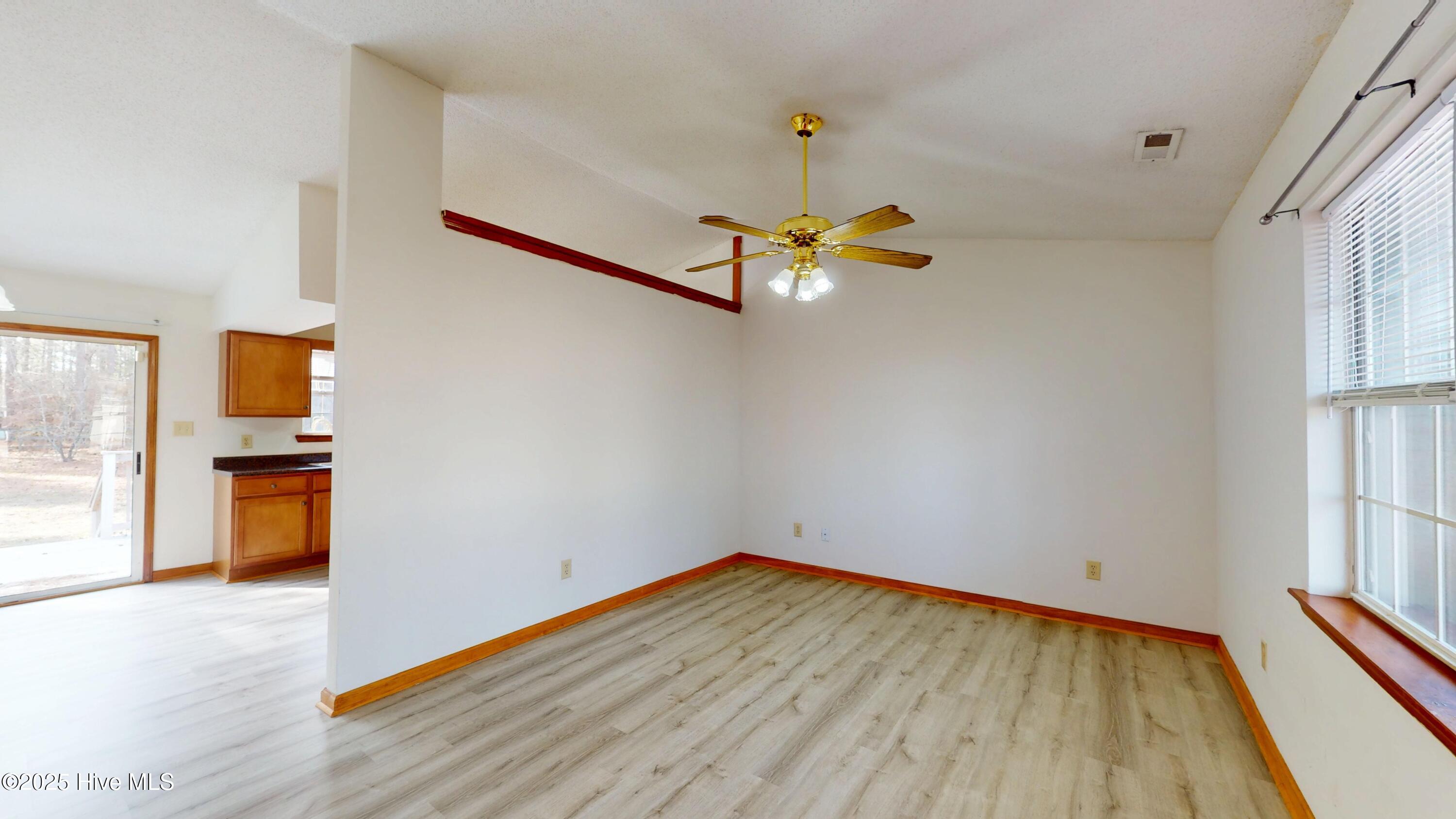 603 Calabash Drive Property Photo 7