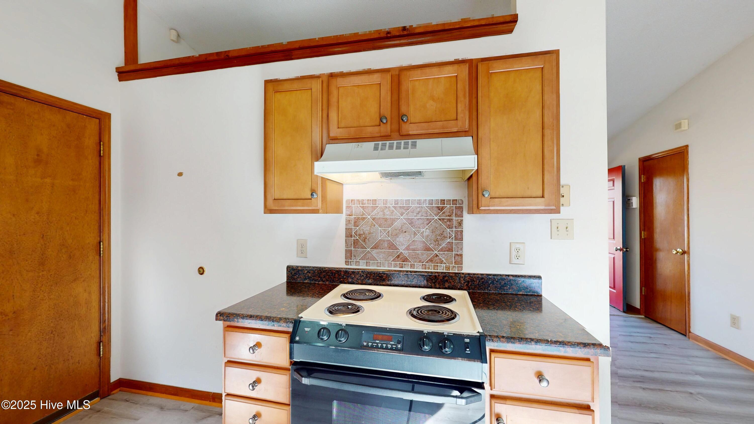 603 Calabash Drive Property Photo 10