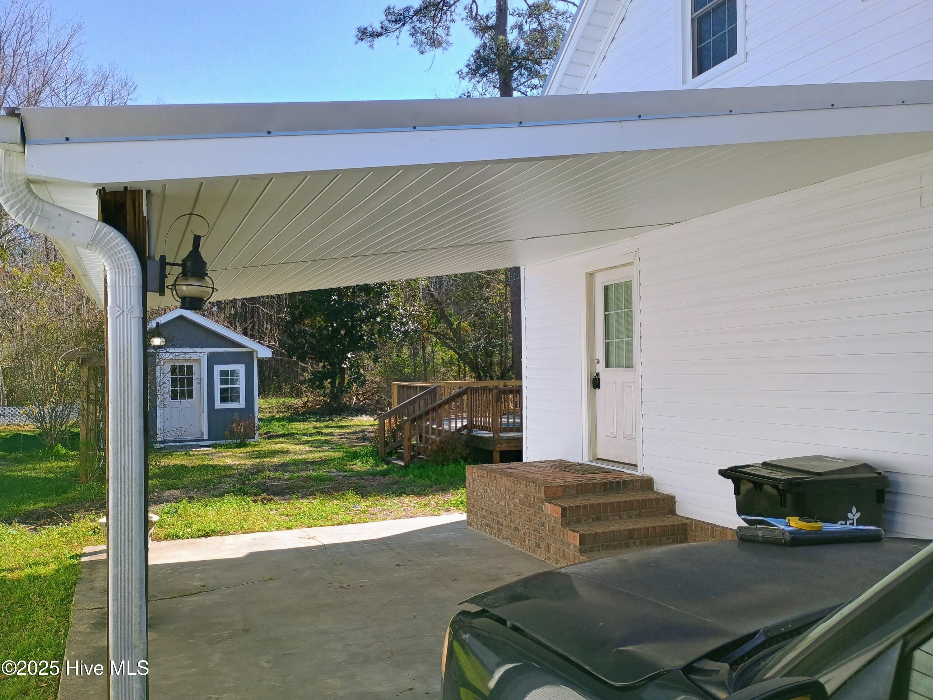 101 Cedar Street Property Photo 3