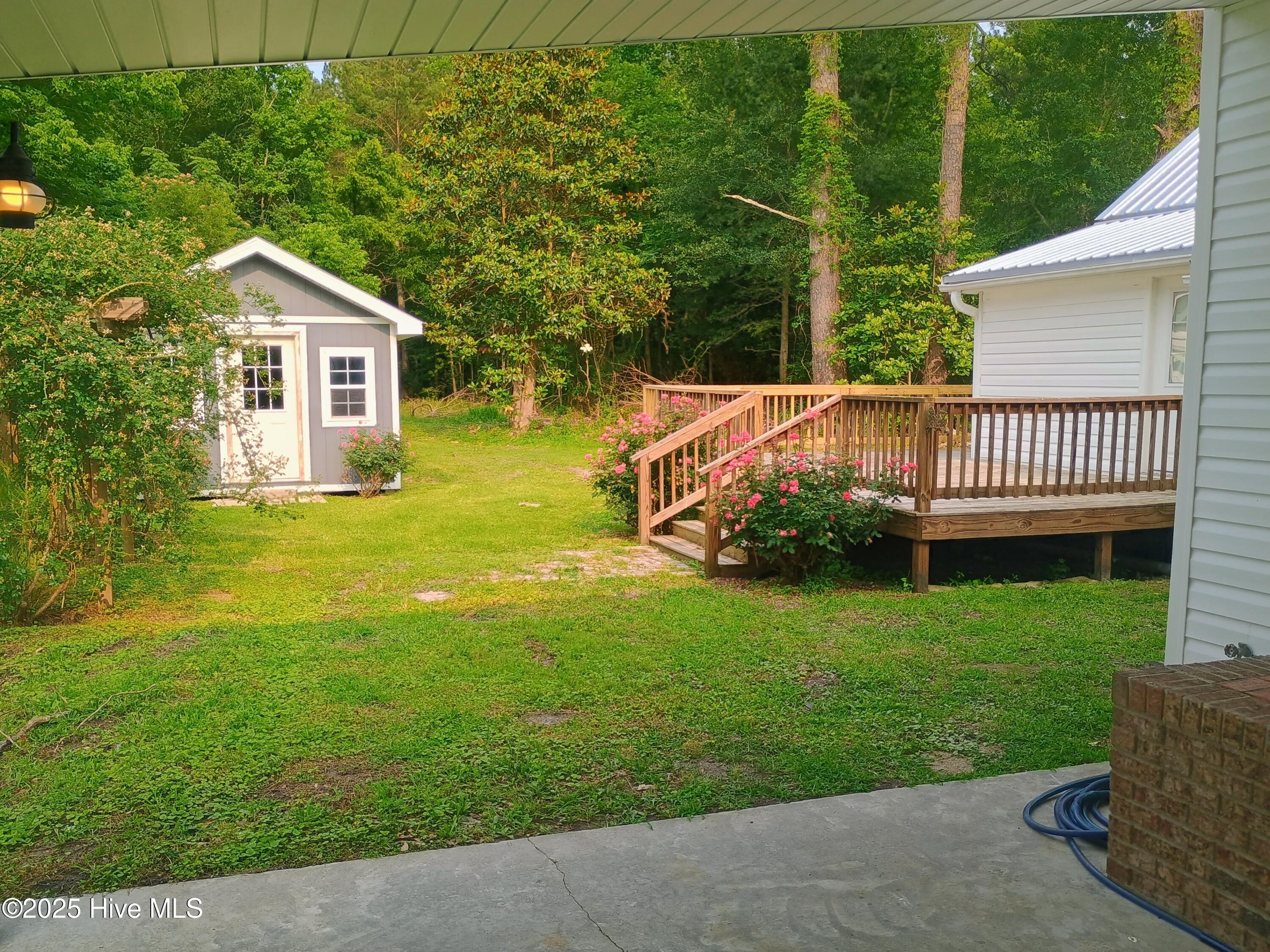 101 Cedar Street Property Photo 7