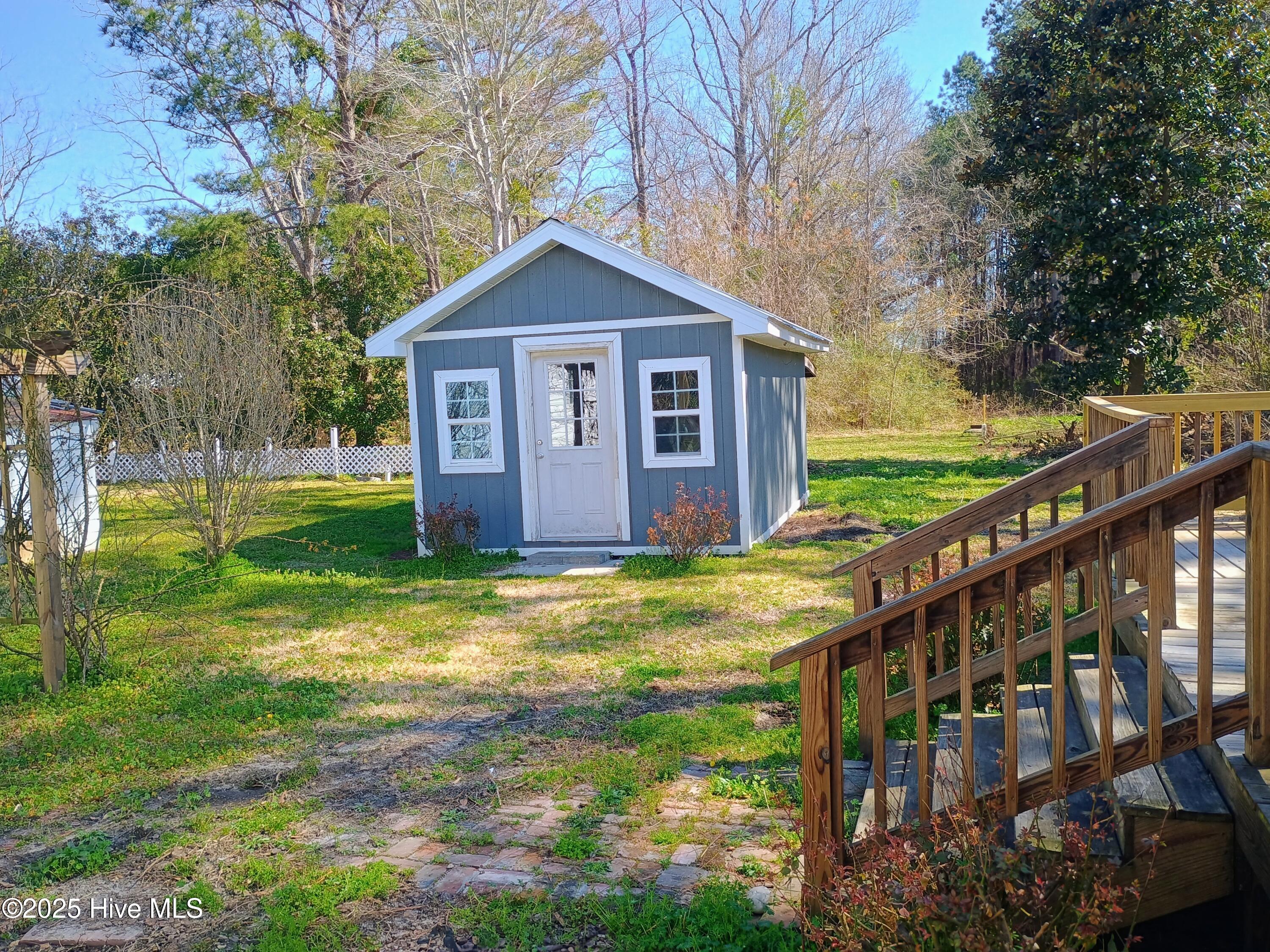 101 Cedar Street Property Photo 11