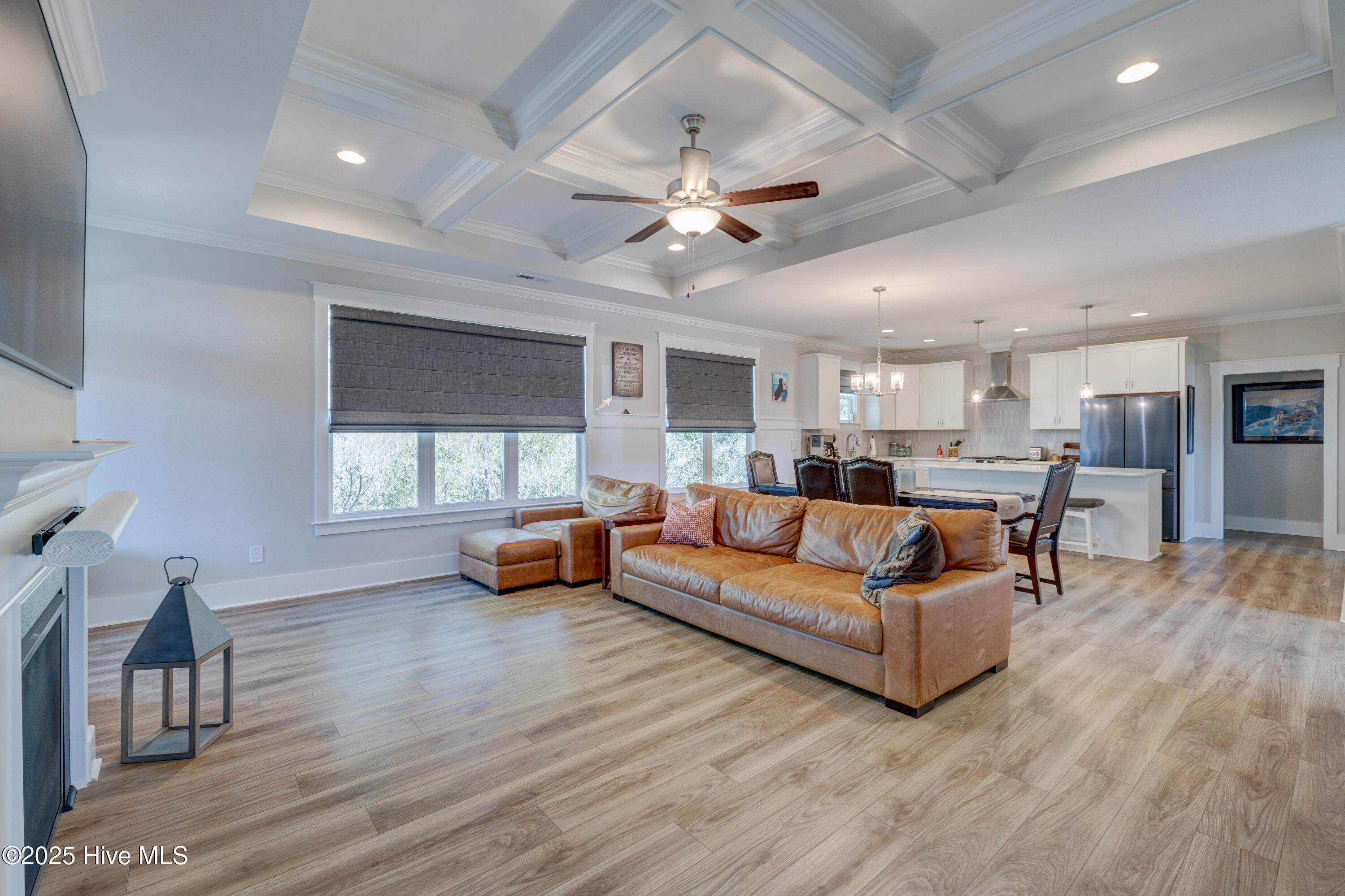 441 Catamaran Drive Property Photo 4