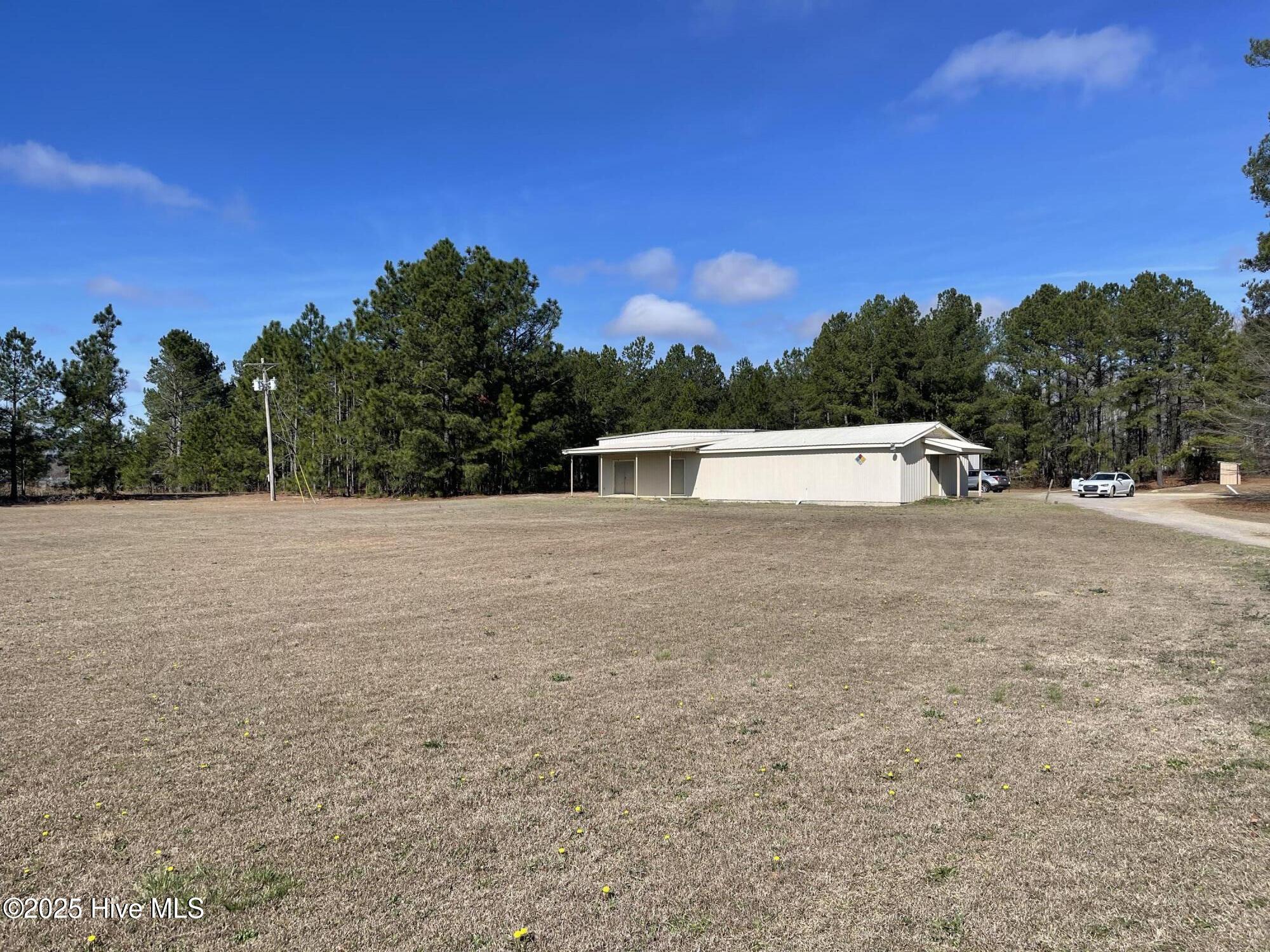 3661 Fayetteville Road Property Photo 3