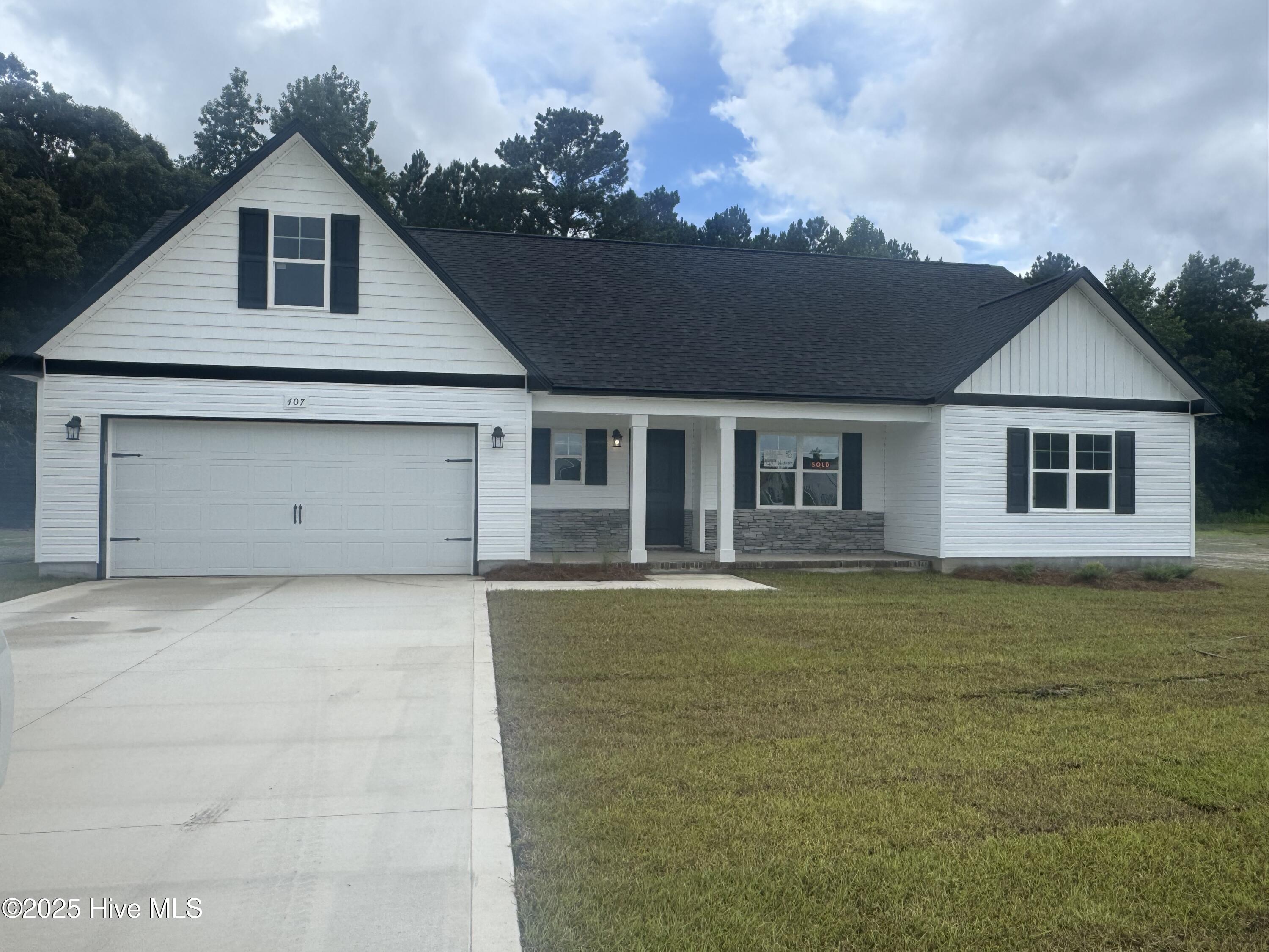 407 Windermere Road Property Photo 1