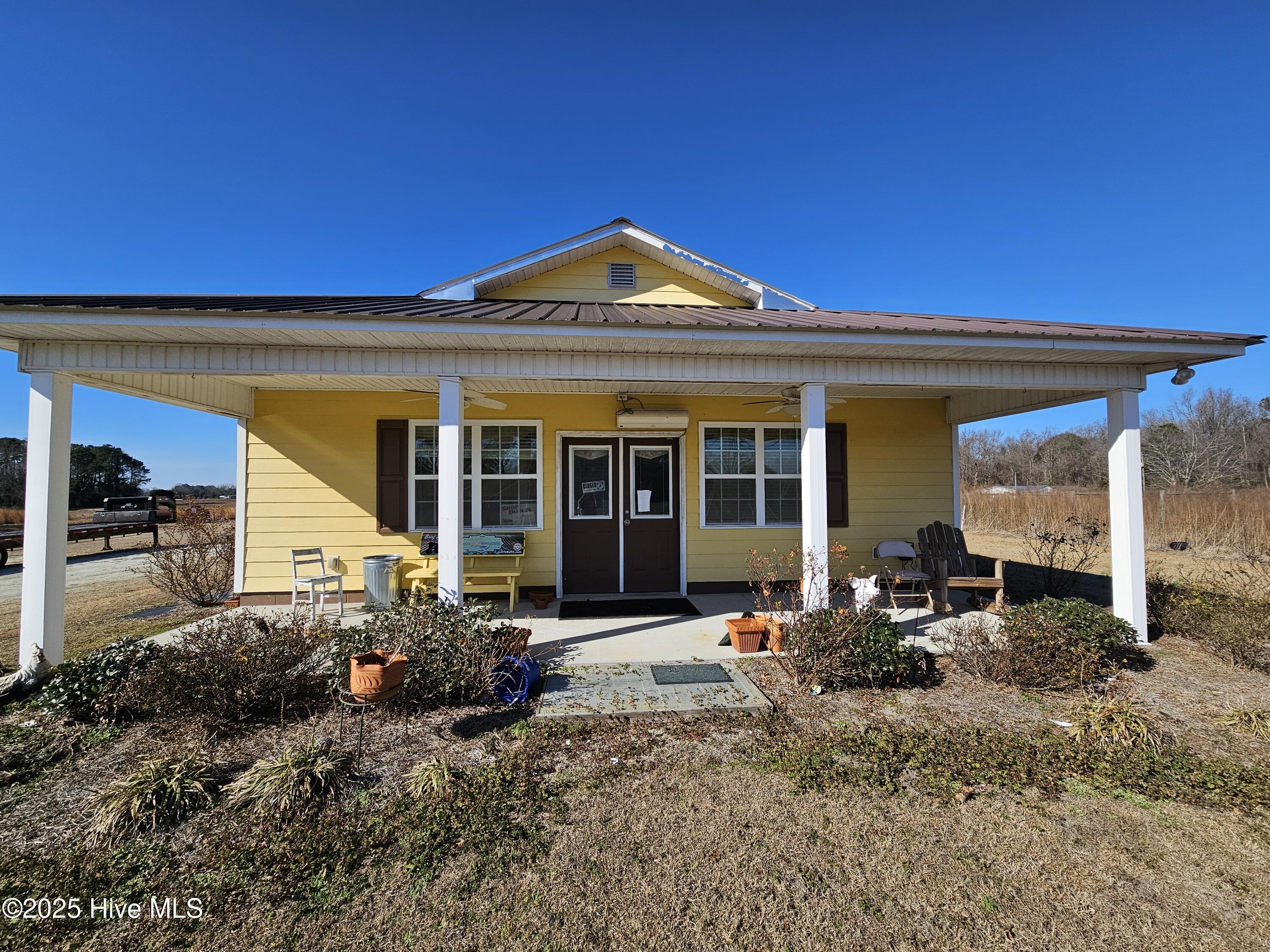 1752 Lyman Road Property Photo