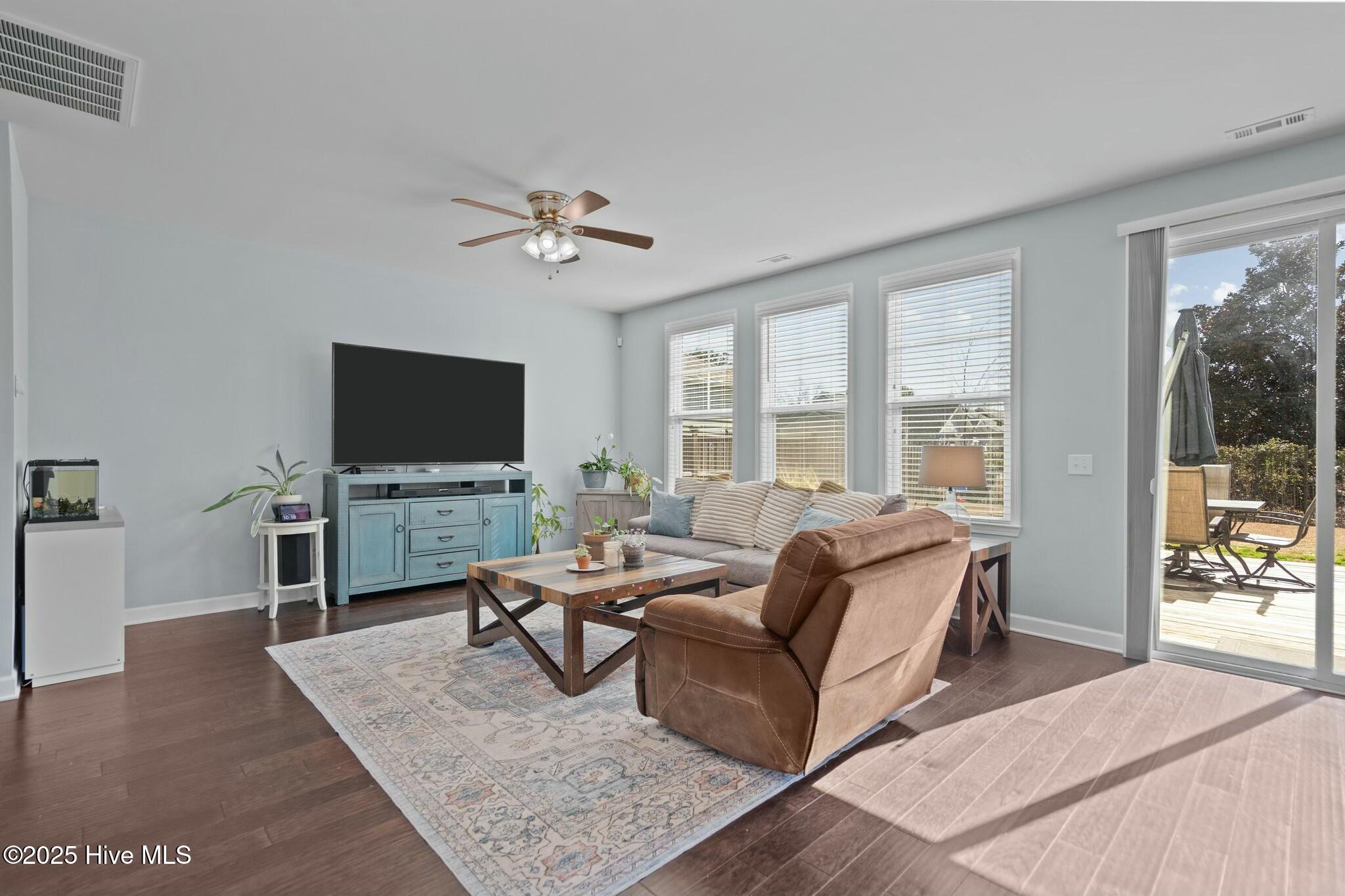 7428 Chipley Drive Property Photo 11