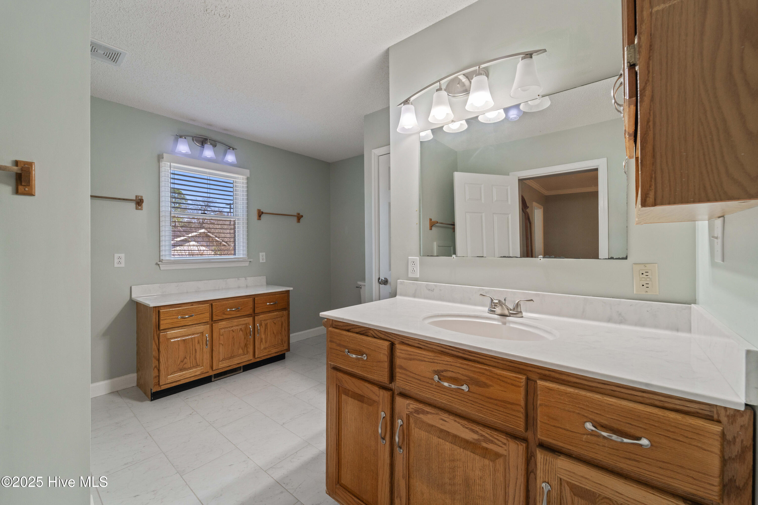 1313, 1315 Pony Farm Road Property Photo 54