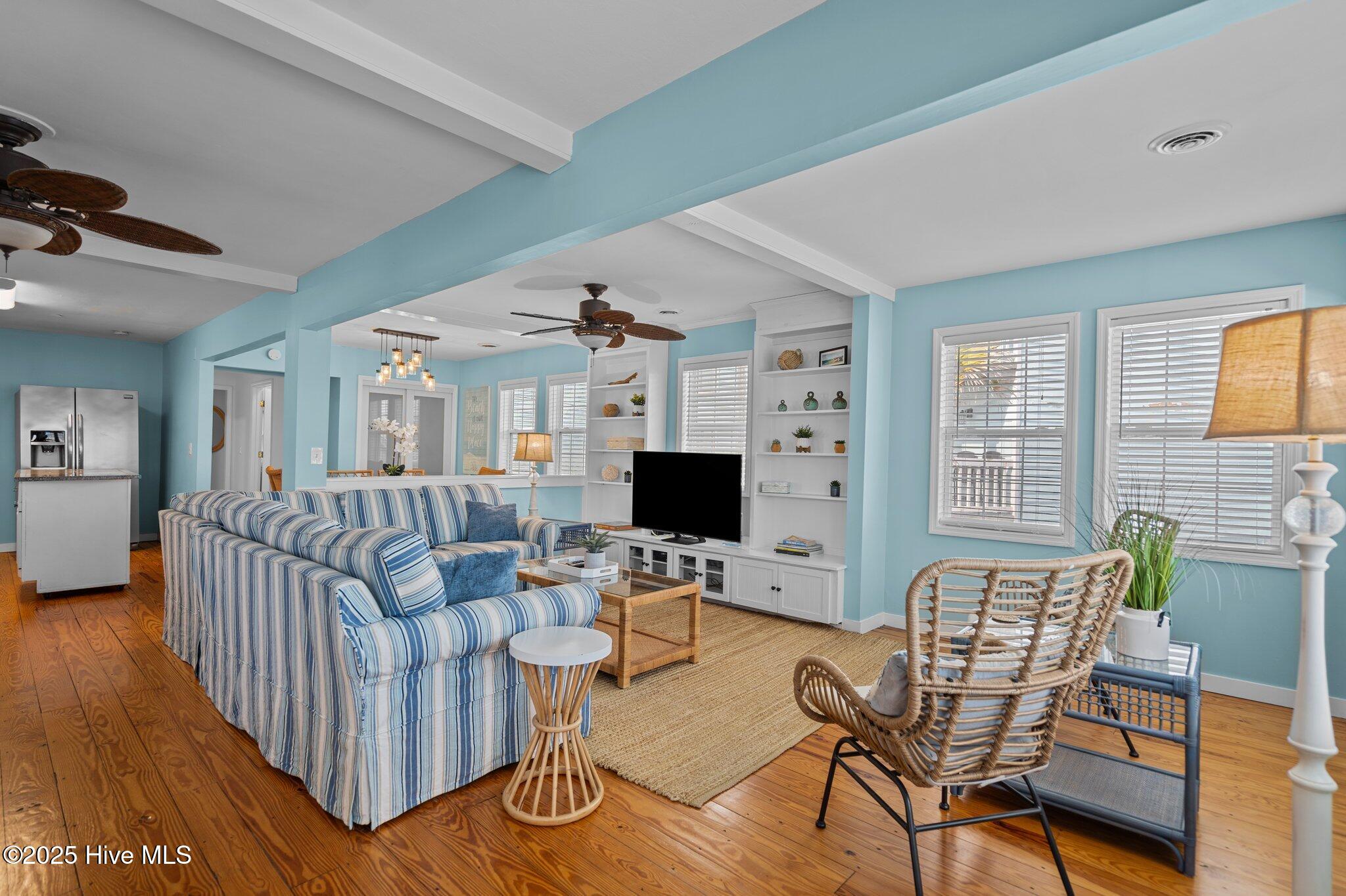 1715 Carolina Beach Avenue Property Photo 8