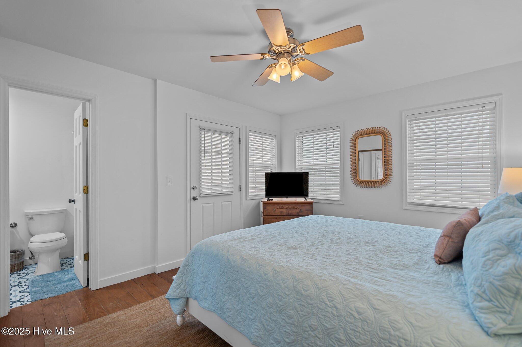 1715 Carolina Beach Avenue Property Photo 24