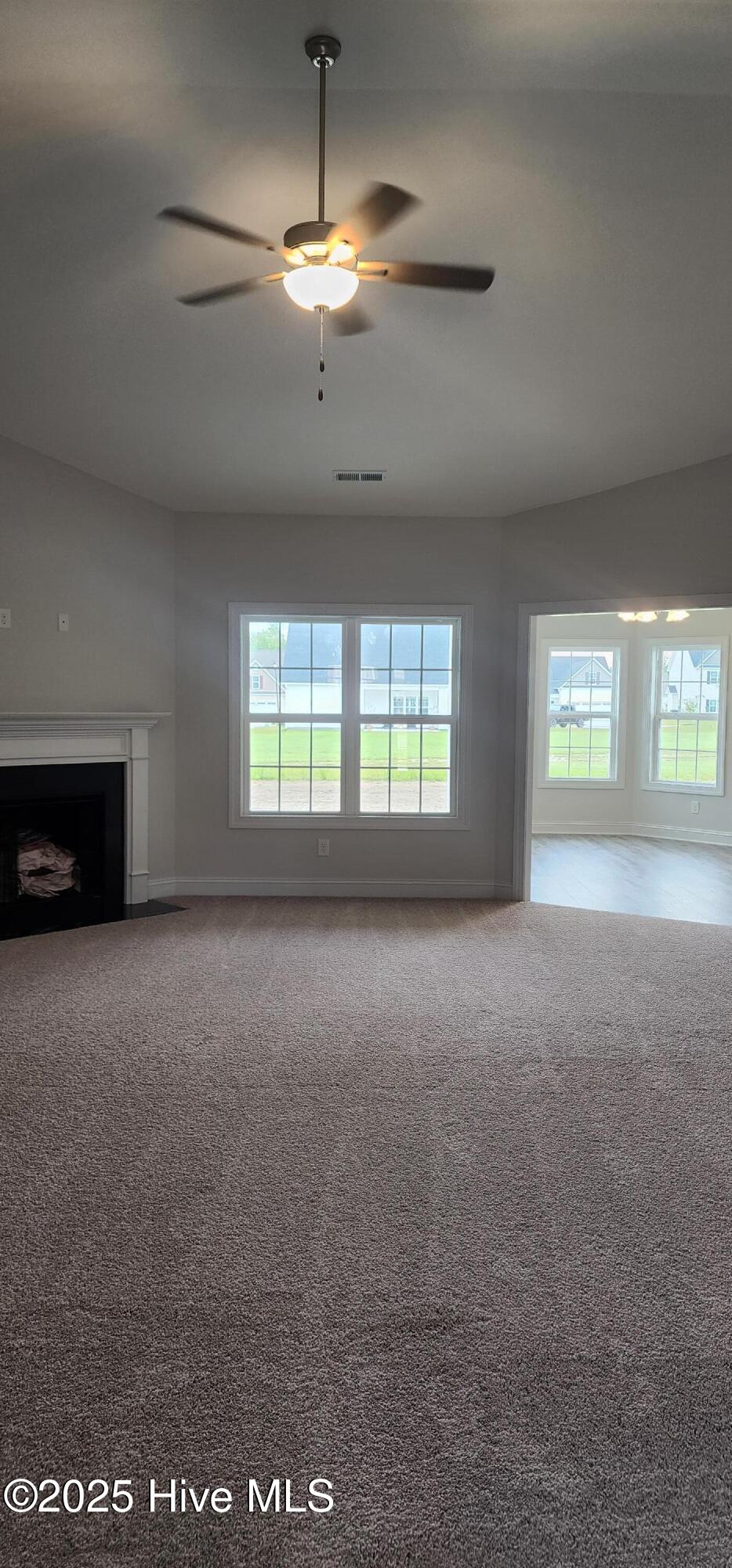 2018 Bluewater Boulevard Property Photo 6
