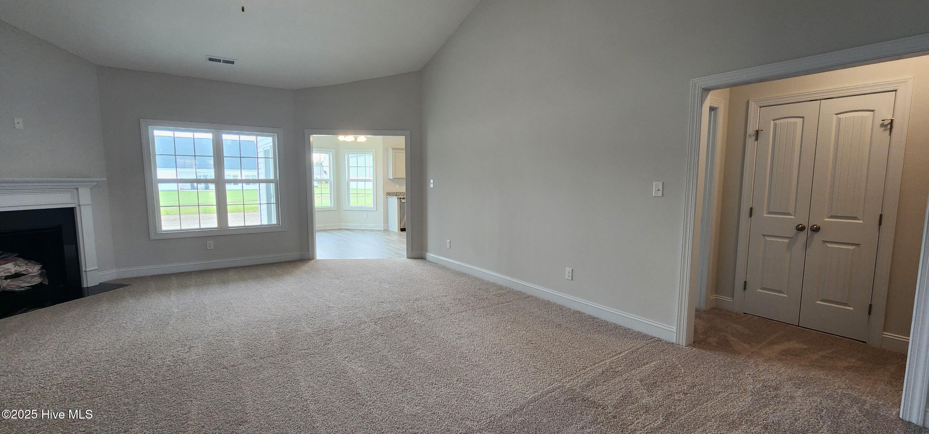 2018 Bluewater Boulevard Property Photo 7