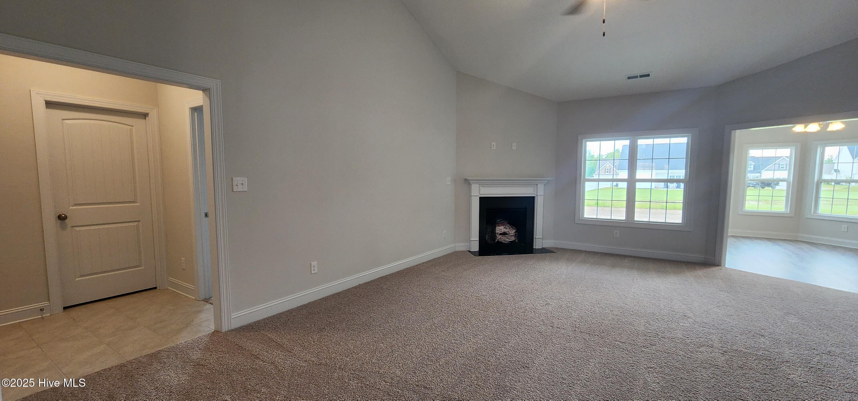 2018 Bluewater Boulevard Property Photo 8