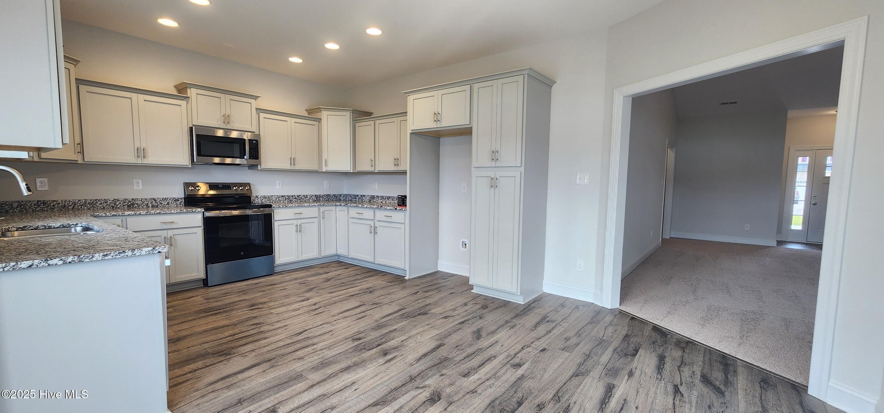 2018 Bluewater Boulevard Property Photo 11