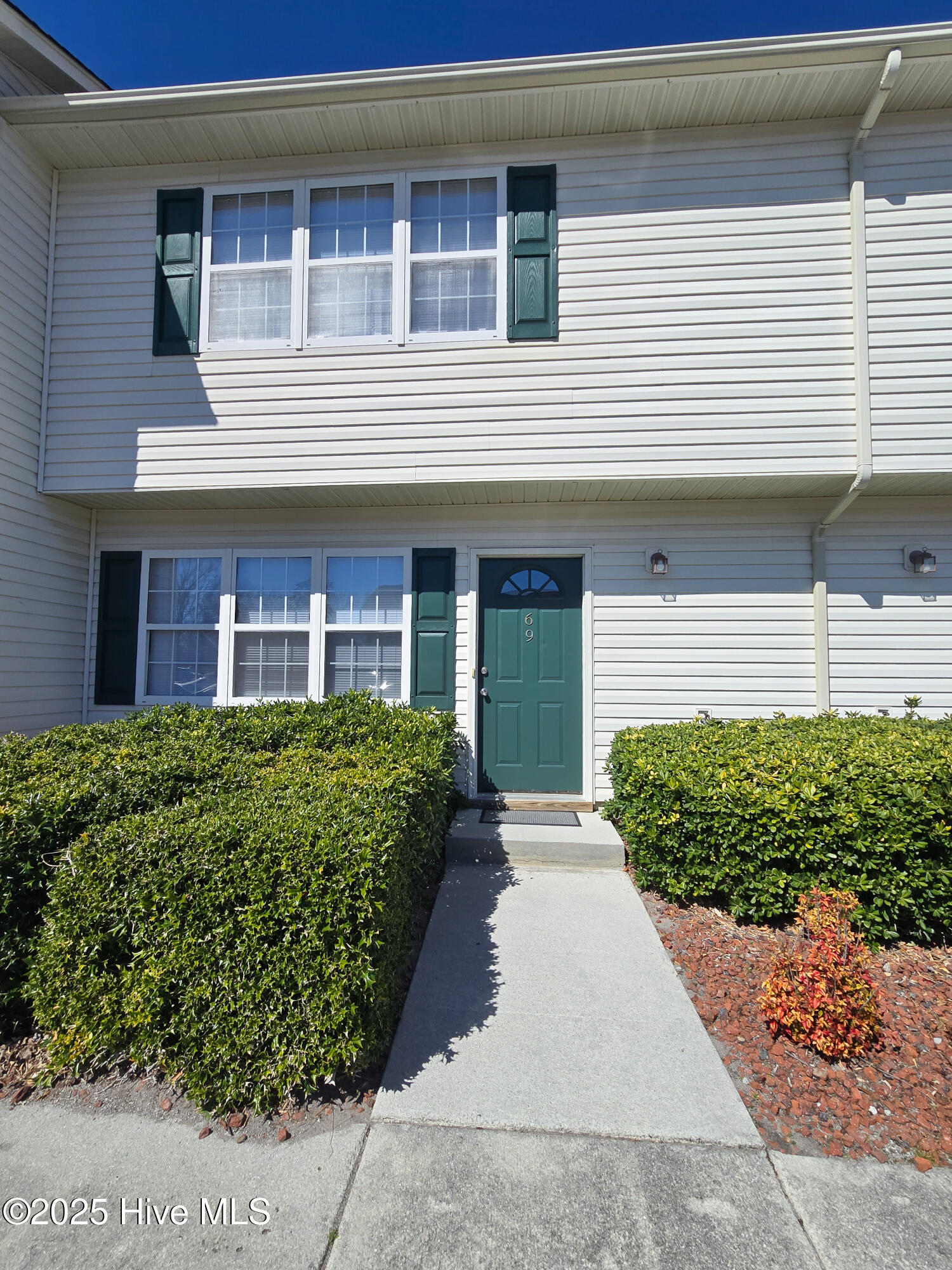 69 Crush Court Property Photo